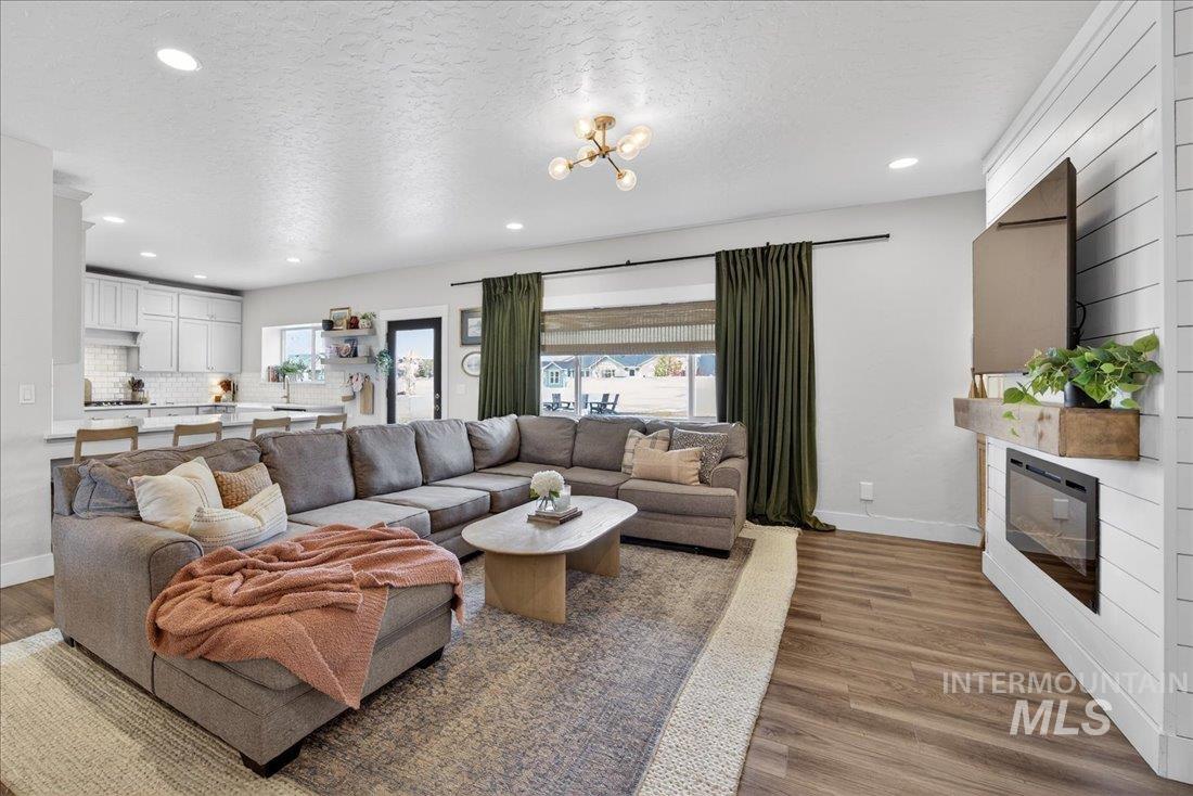 6018 W Milano Drive, Meridian, Idaho 83646, 3 Bedrooms, 2.5 Bathrooms, Residential For Sale, Price $649,900, 98981362