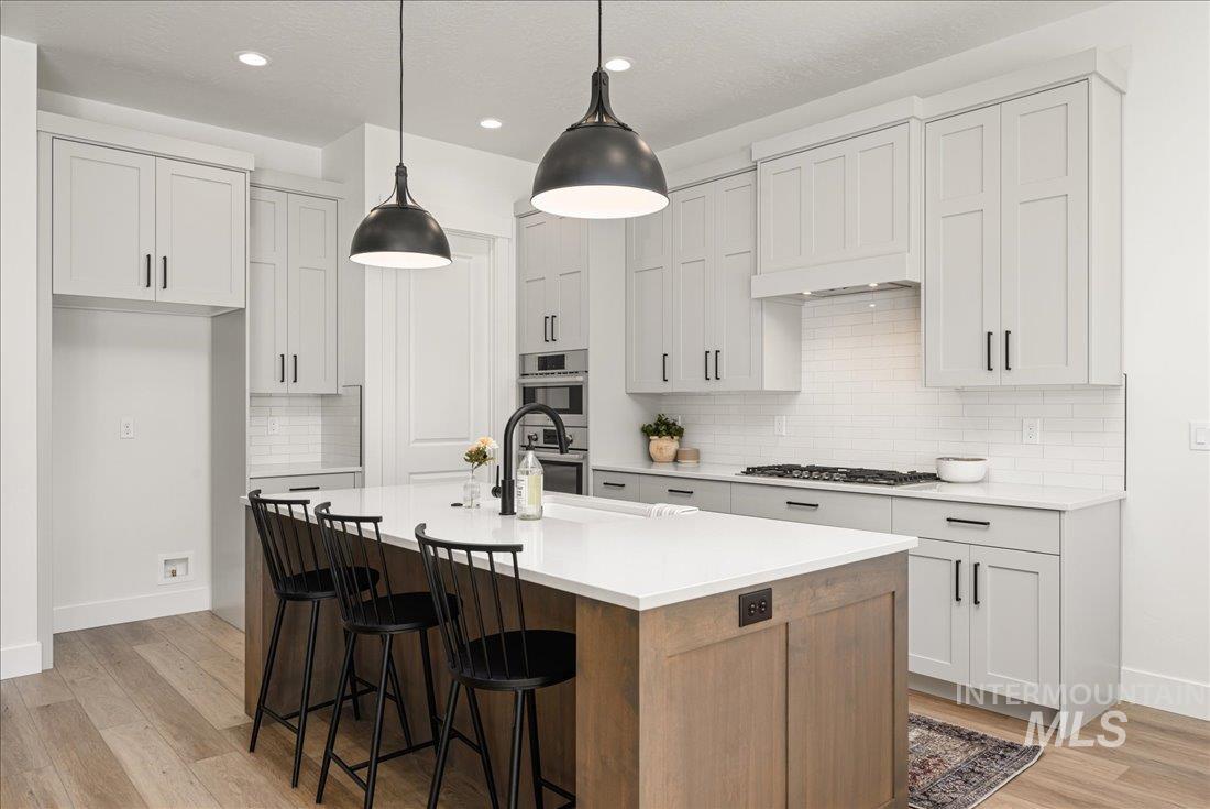 844 E Escalation St, Meridian, Idaho 83642, 3 Bedrooms, 2.5 Bathrooms, Residential For Sale, Price $639,900,MLS 98981374