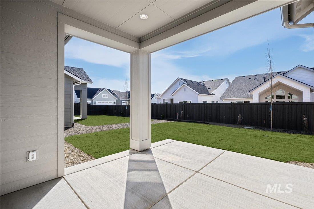 844 E Escalation St, Meridian, Idaho 83642, 3 Bedrooms, 2.5 Bathrooms, Residential For Sale, Price $639,900,MLS 98981374