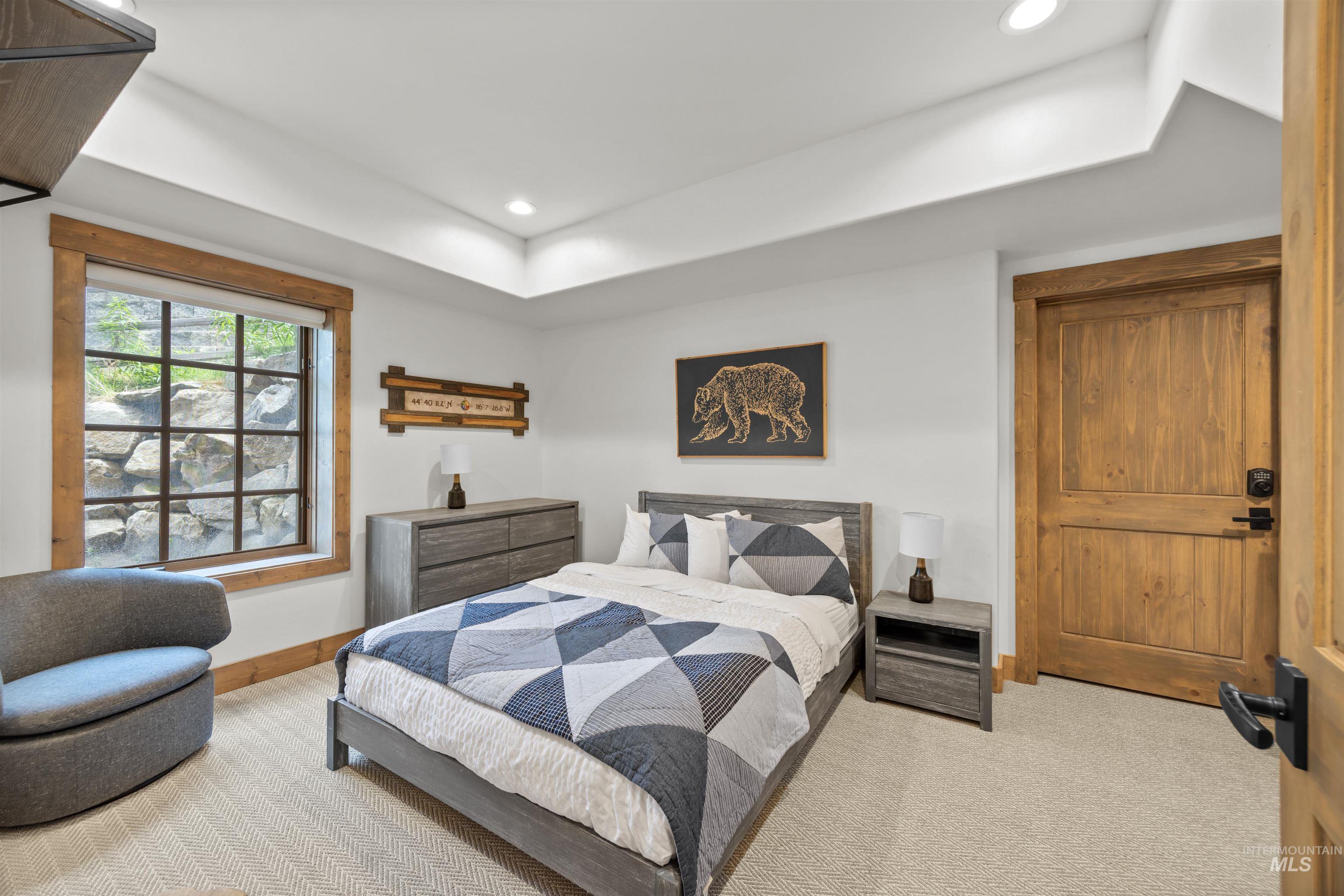 69 Golden Bar Ct., Donnelly, Idaho 83615, 2 Bedrooms, 3 Bathrooms, Residential For Sale, Price $1,350,000, 98981387