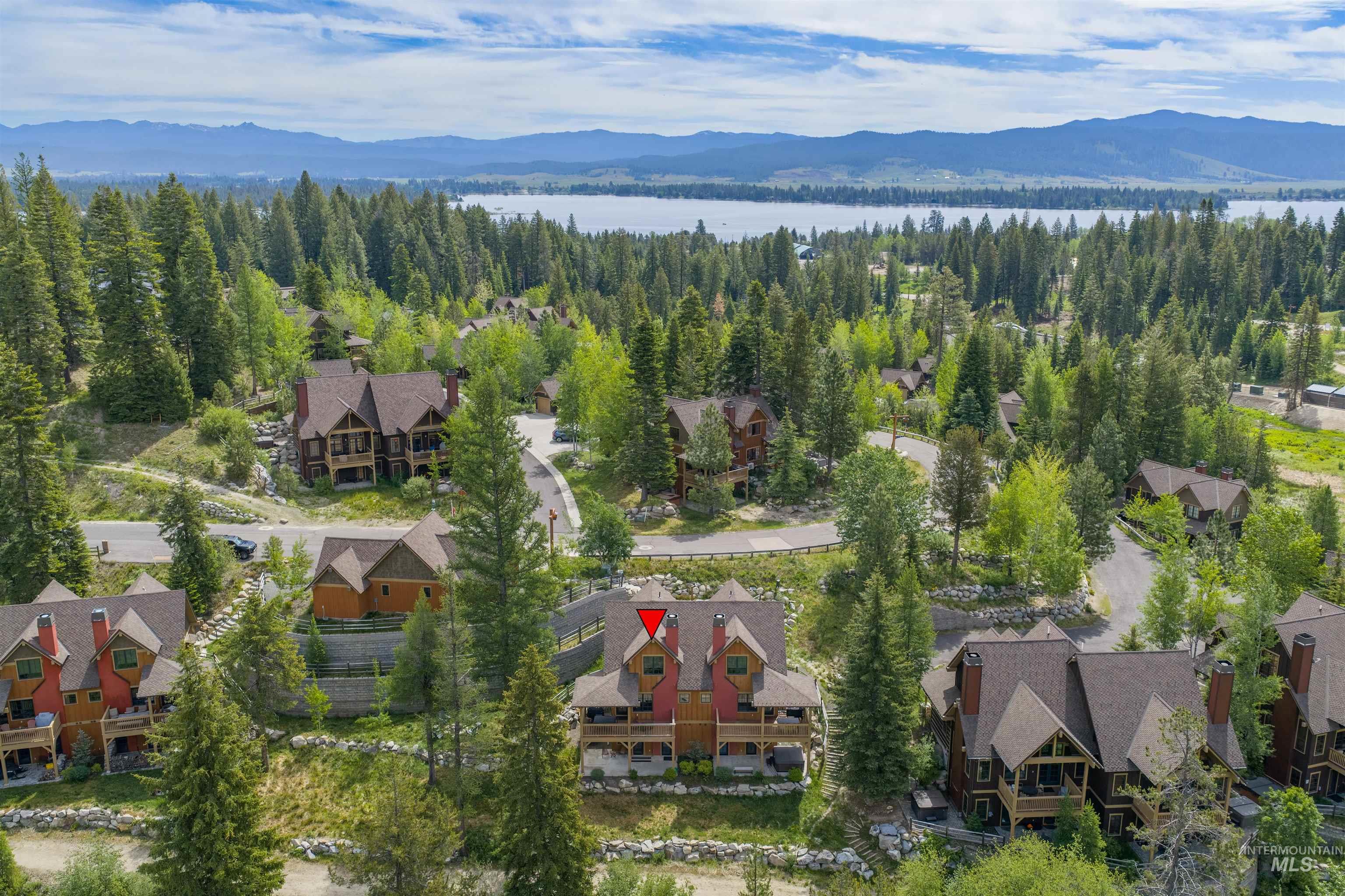 69 Golden Bar Ct., Donnelly, Idaho 83615, 2 Bedrooms, 3 Bathrooms, Residential For Sale, Price $1,350,000, 98981387