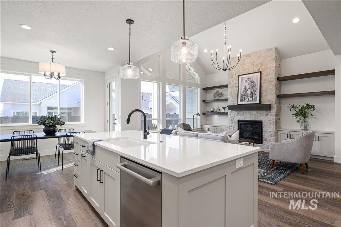 858 E Escalation St, Meridian, Idaho 83642, 3 Bedrooms, 2.5 Bathrooms, Residential For Sale, Price $629,900,MLS 98981406