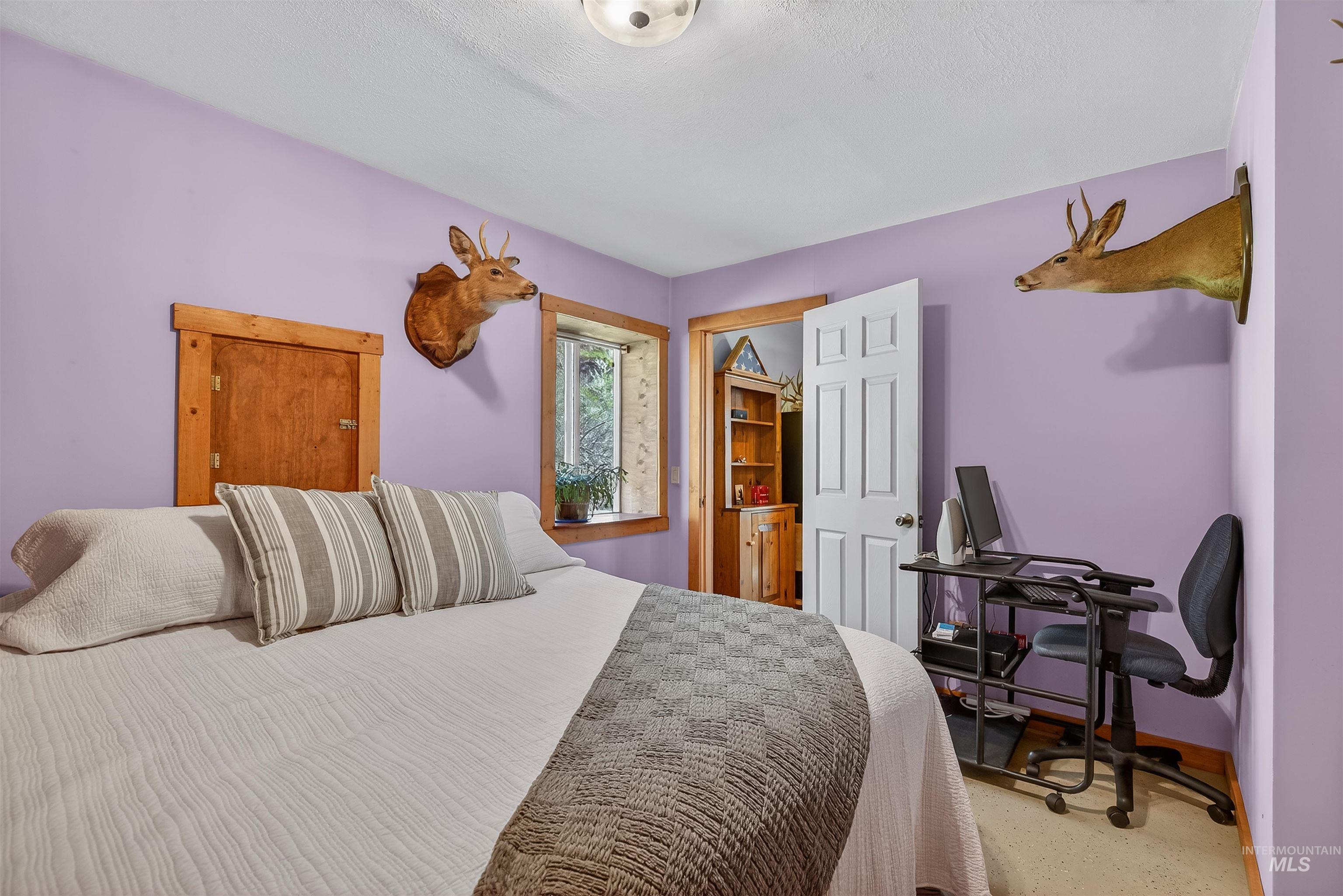115 Weedmark Way, Kamiah, Idaho 83536, 2 Bedrooms, 1 Bathroom, Residential For Sale, Price $579,000,MLS 98981420