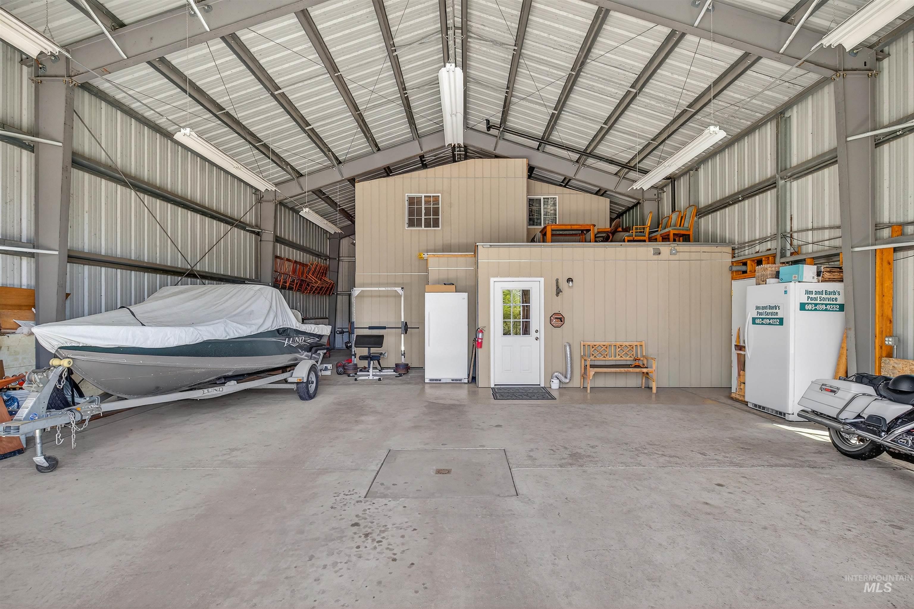 115 Weedmark Way, Kamiah, Idaho 83536, 2 Bedrooms, 1 Bathroom, Residential For Sale, Price $579,000,MLS 98981420