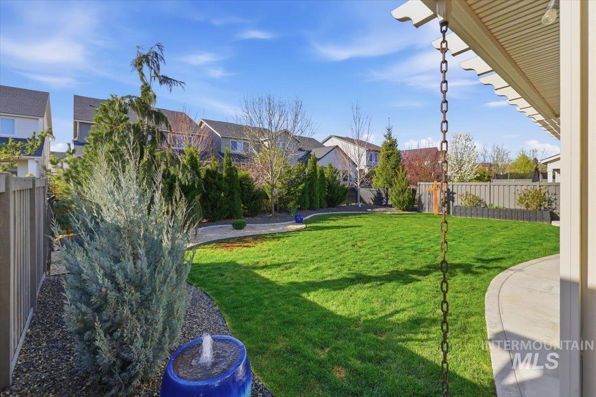 3407 E Gisborne St., Meridian, Idaho 83642, 5 Bedrooms, 2.5 Bathrooms, Residential For Sale, Price $699,500,MLS 98981423