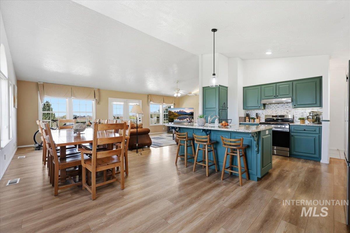 5605 Sunset Rd, Fruitland, Idaho 83619, 3 Bedrooms, 2.5 Bathrooms, Residential For Sale, Price $800,000,MLS 98981443