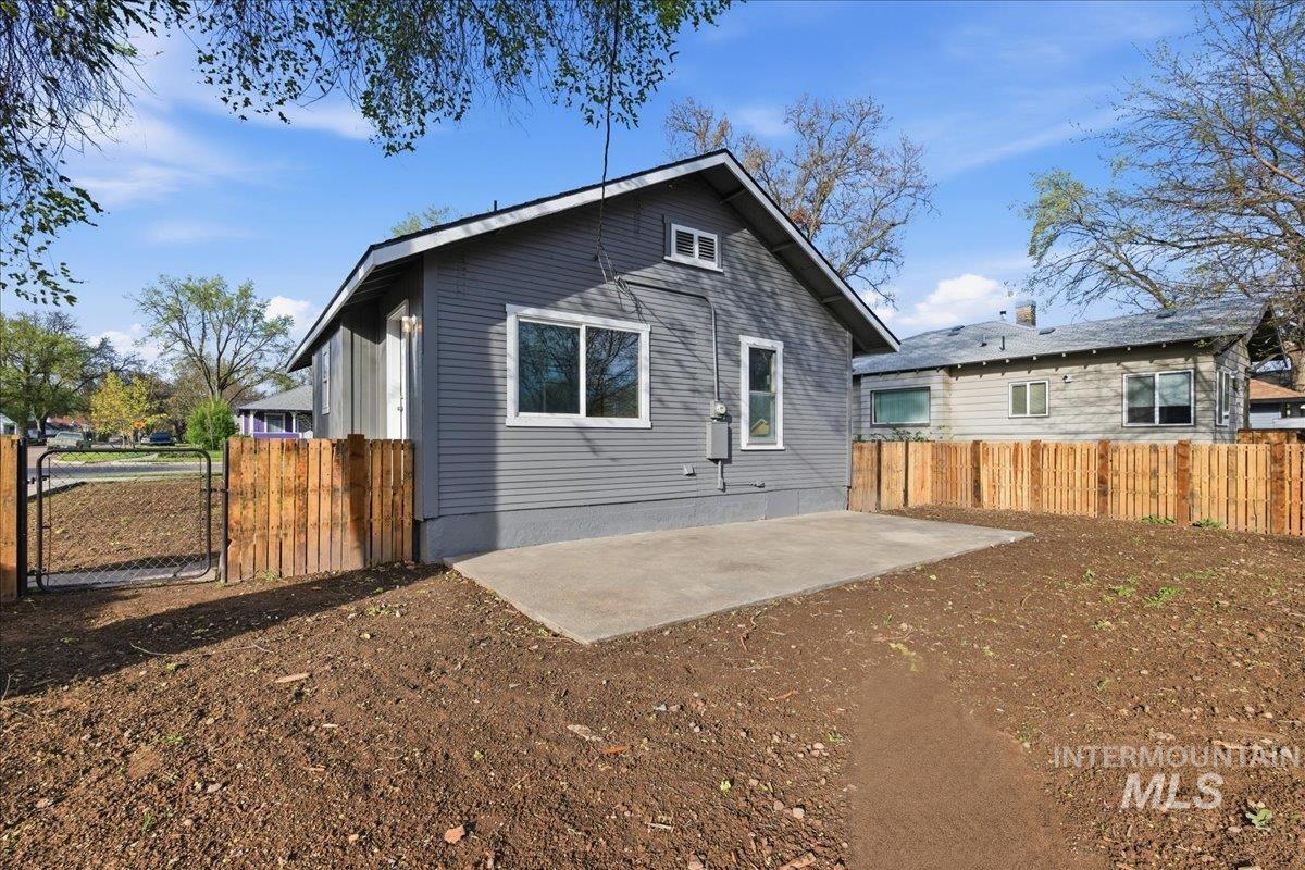1721 Blaine St, Caldwell, Idaho 83605-4338, 1 Bedroom, 1 Bathroom, Residential For Sale, Price $284,900,MLS 98981458
