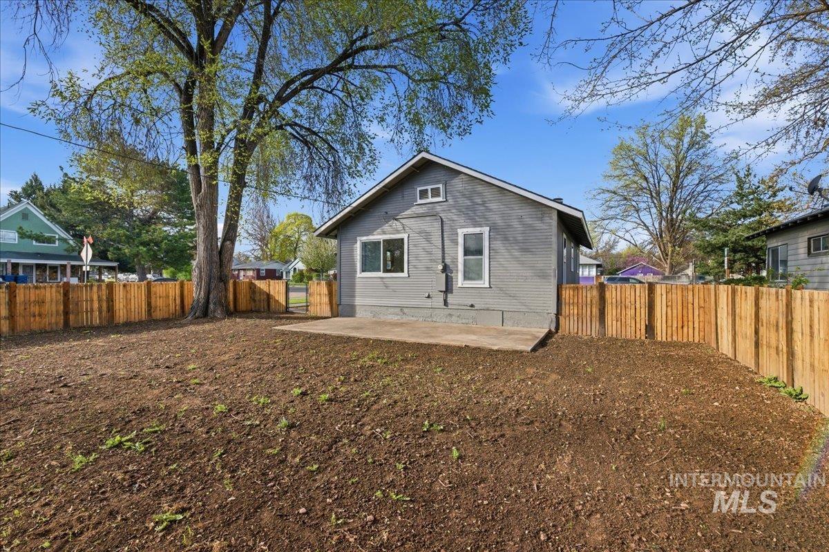 1721 Blaine St, Caldwell, Idaho 83605-4338, 1 Bedroom, 1 Bathroom, Residential For Sale, Price $284,900,MLS 98981458
