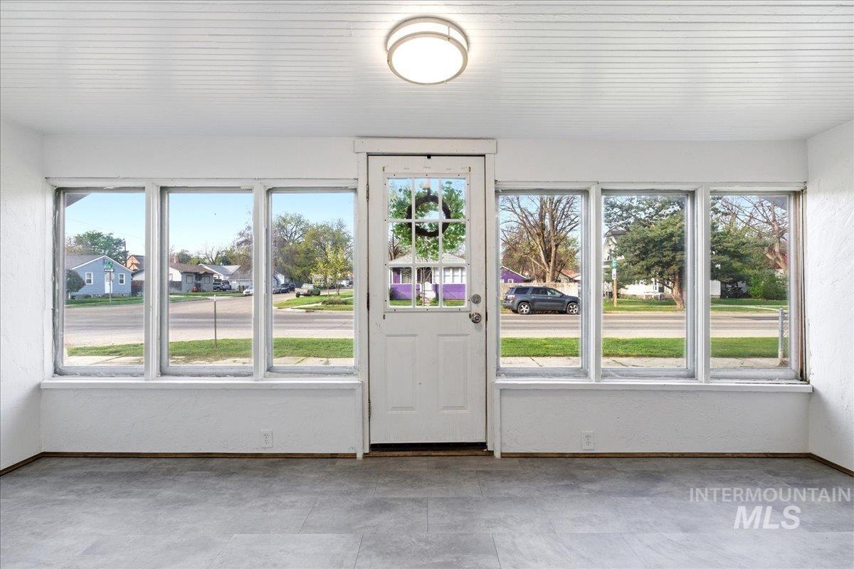 1721 Blaine St, Caldwell, Idaho 83605-4338, 1 Bedroom, 1 Bathroom, Residential For Sale, Price $284,900,MLS 98981458