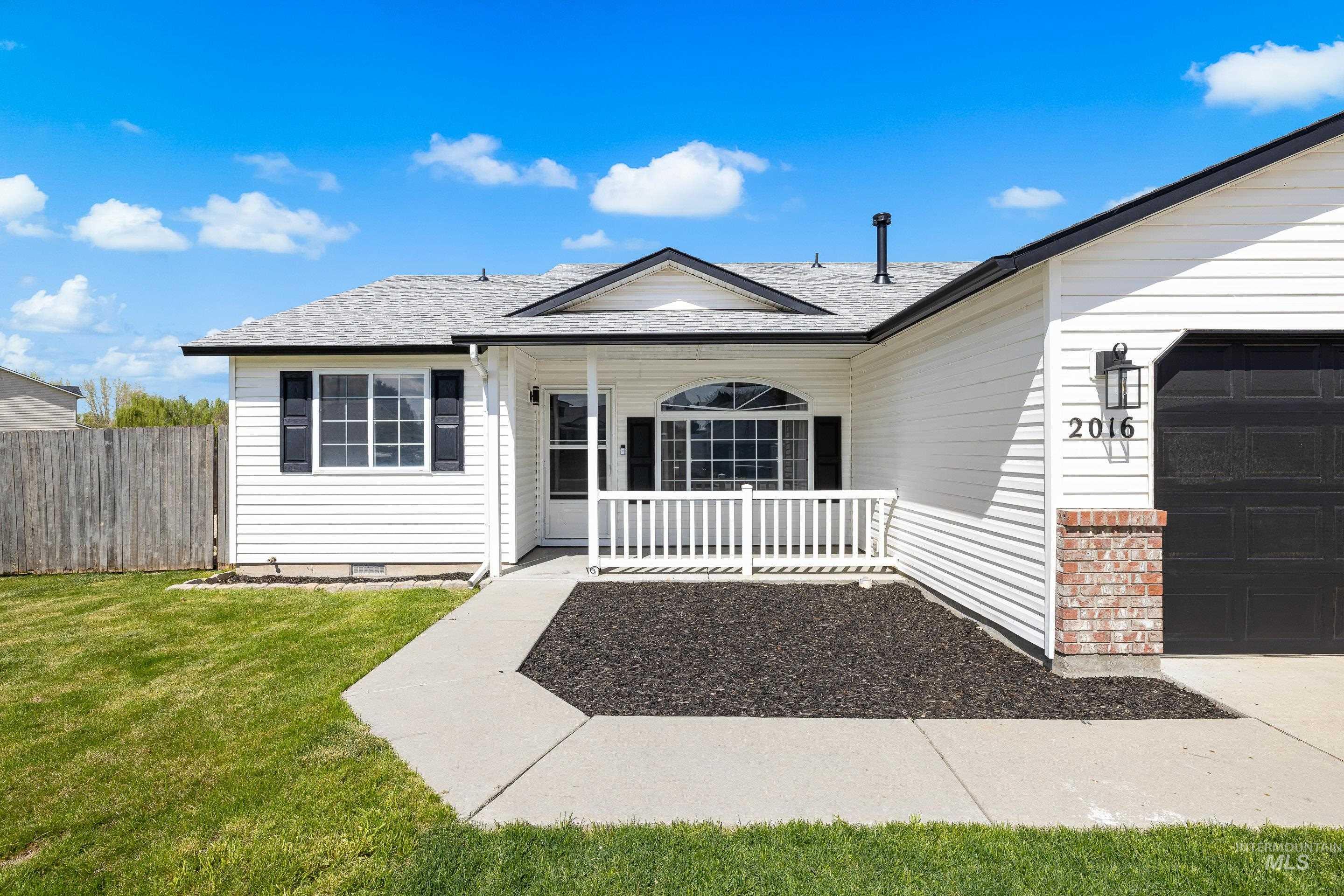2016 W Curlew Street, Nampa, Idaho 83651, 3 Bedrooms, 2 Bathrooms, Residential For Sale, Price $395,900,MLS 98981467