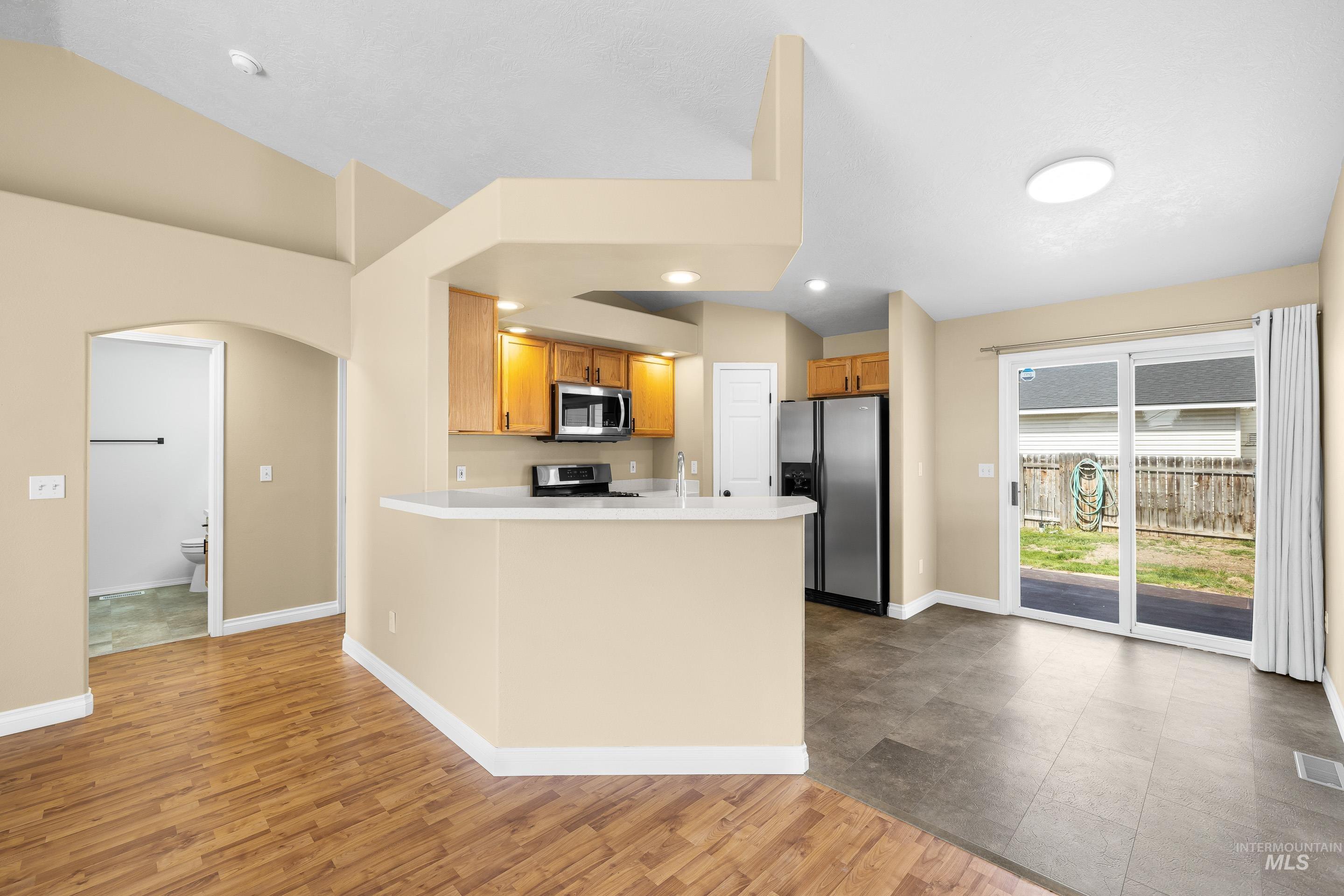 2016 W Curlew Street, Nampa, Idaho 83651, 3 Bedrooms, 2 Bathrooms, Residential For Sale, Price $395,900,MLS 98981467