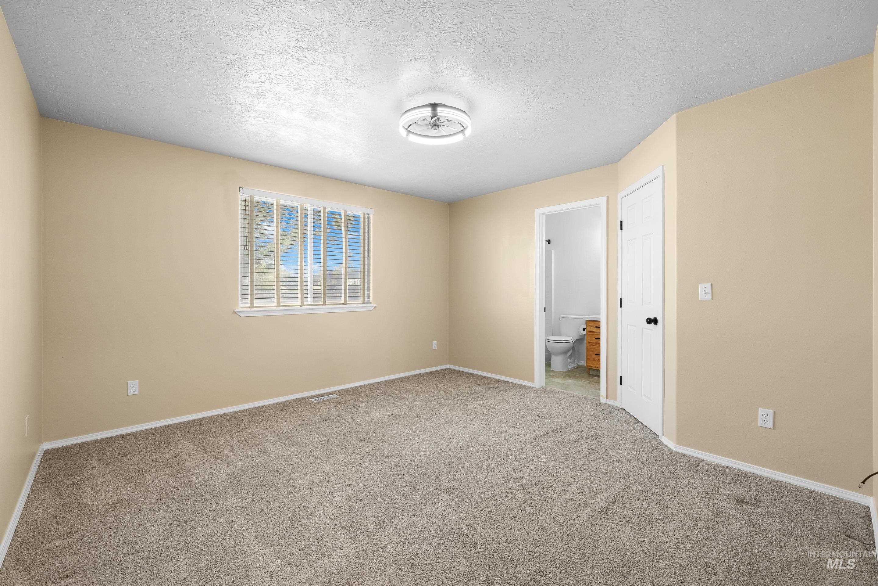 2016 W Curlew Street, Nampa, Idaho 83651, 3 Bedrooms, 2 Bathrooms, Residential For Sale, Price $395,900,MLS 98981467