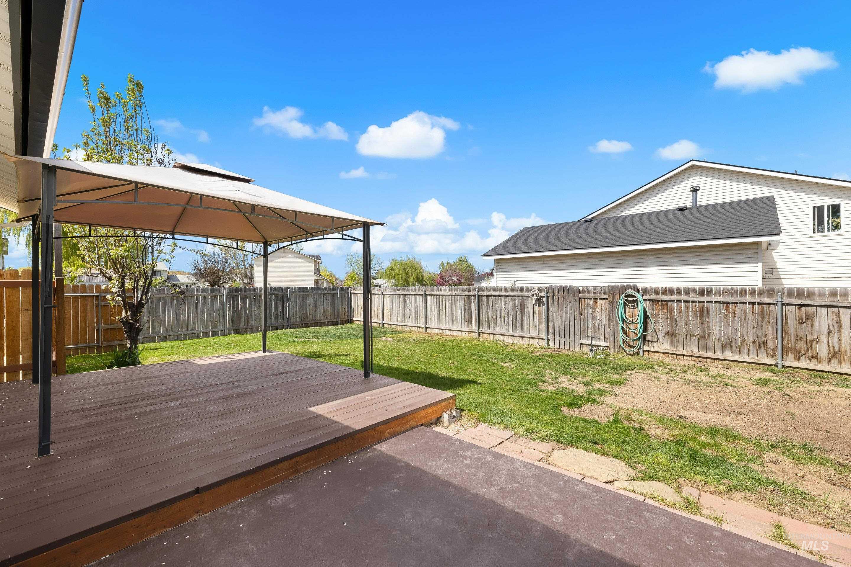 2016 W Curlew Street, Nampa, Idaho 83651, 3 Bedrooms, 2 Bathrooms, Residential For Sale, Price $395,900,MLS 98981467