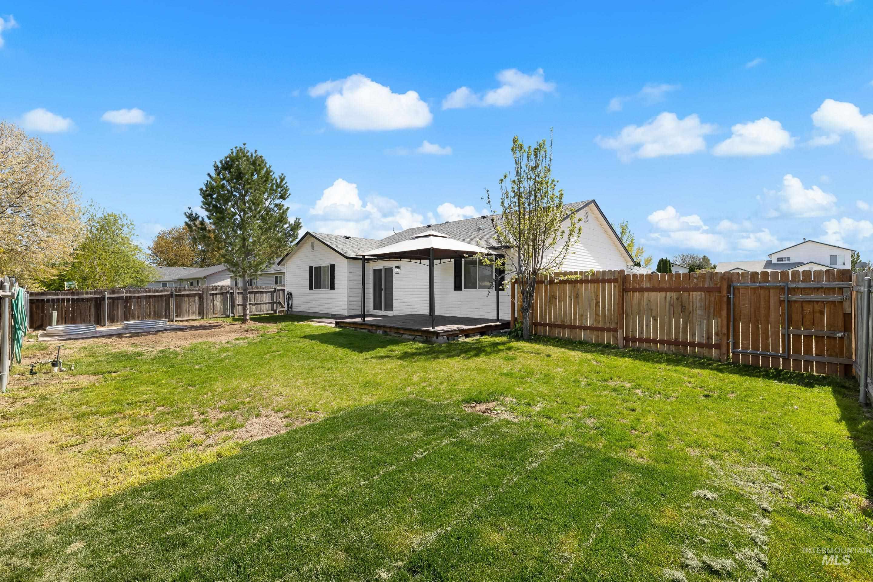 2016 W Curlew Street, Nampa, Idaho 83651, 3 Bedrooms, 2 Bathrooms, Residential For Sale, Price $395,900,MLS 98981467