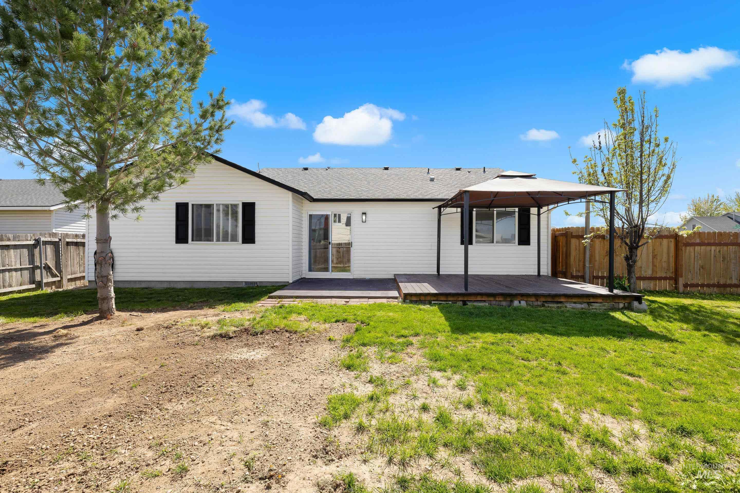 2016 W Curlew Street, Nampa, Idaho 83651, 3 Bedrooms, 2 Bathrooms, Residential For Sale, Price $395,900,MLS 98981467