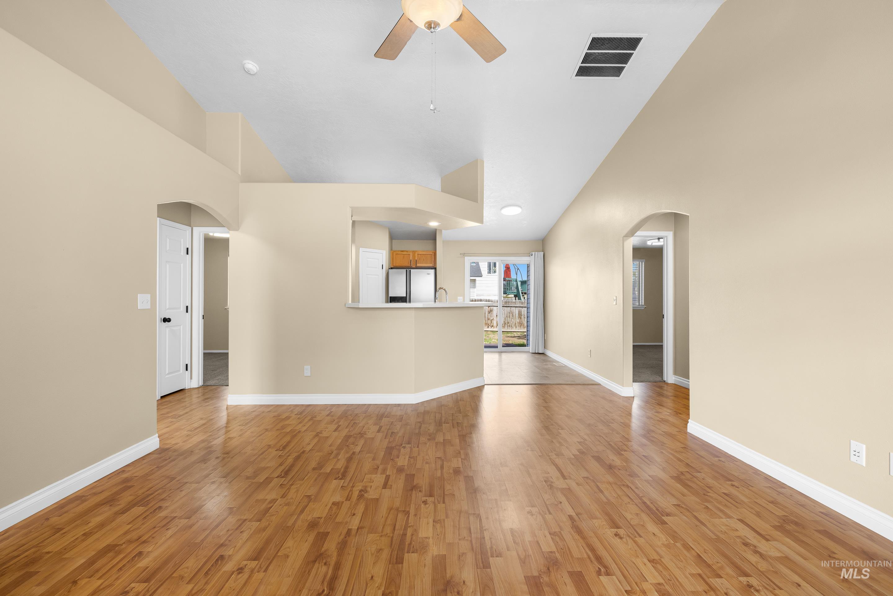 2016 W Curlew Street, Nampa, Idaho 83651, 3 Bedrooms, 2 Bathrooms, Residential For Sale, Price $395,900,MLS 98981467