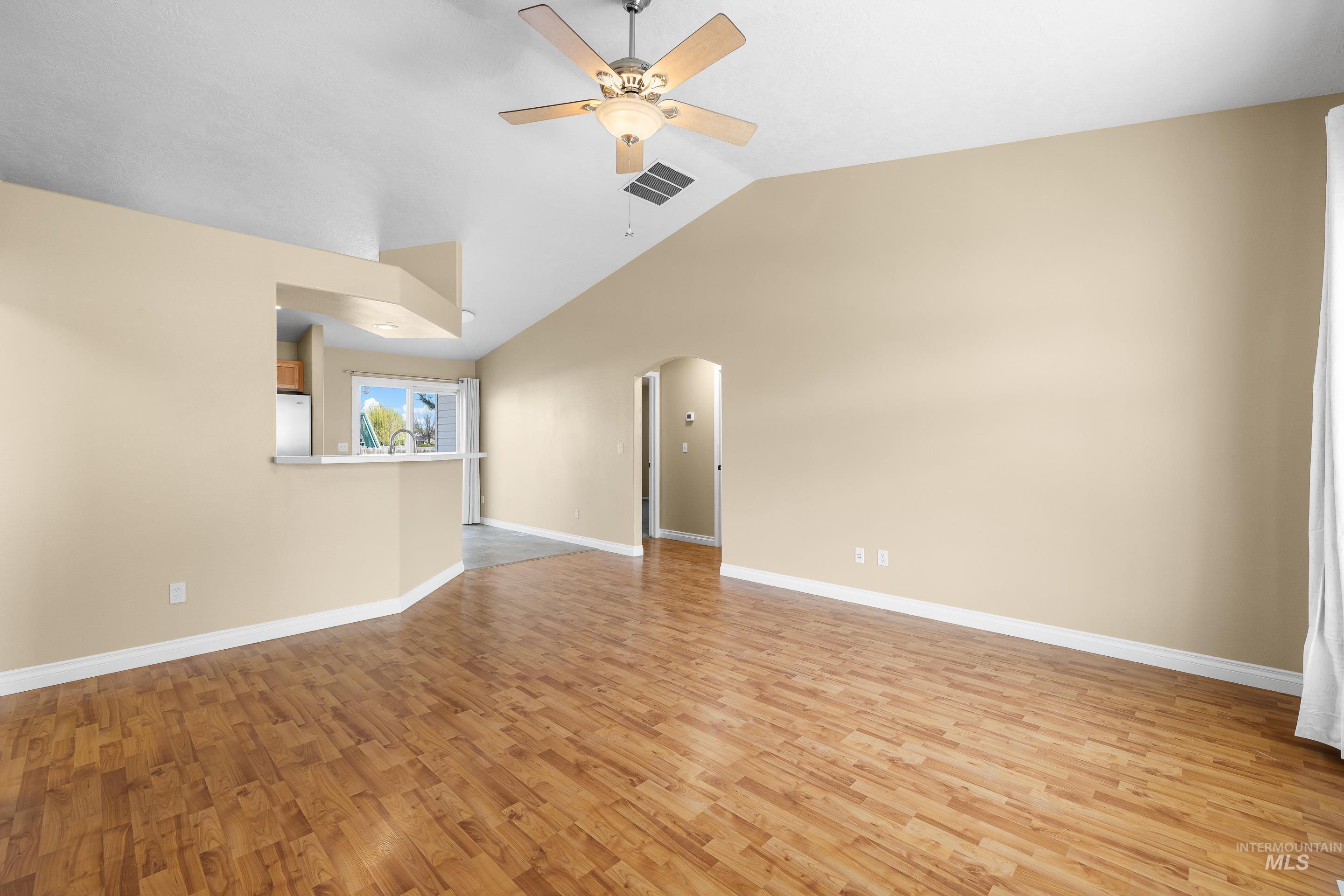 2016 W Curlew Street, Nampa, Idaho 83651, 3 Bedrooms, 2 Bathrooms, Residential For Sale, Price $395,900,MLS 98981467
