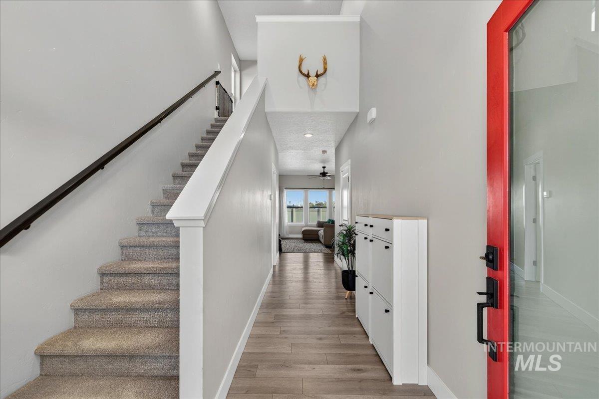 6025 S Catria Pl, Meridian, Idaho 83642, 3 Bedrooms, 2.5 Bathrooms, Residential For Sale, Price $499,900, 98981477
