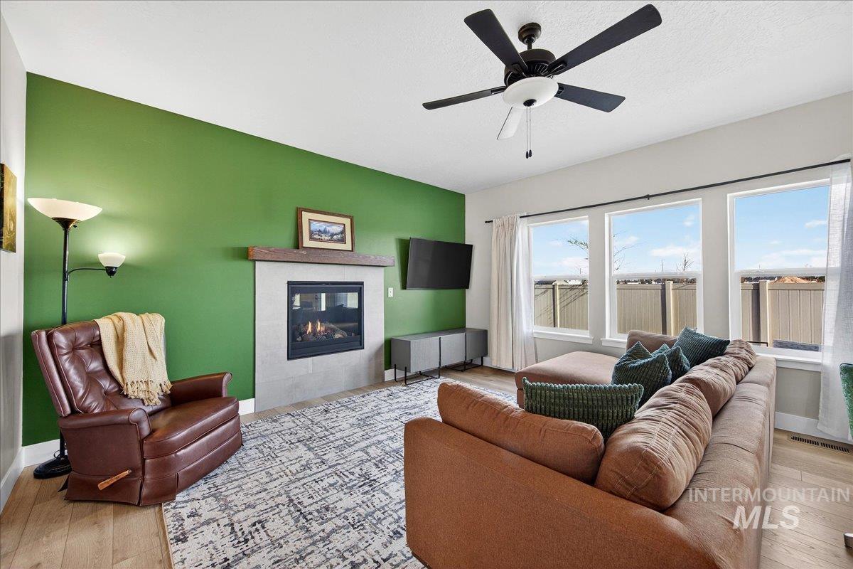 6025 S Catria Pl, Meridian, Idaho 83642, 3 Bedrooms, 2.5 Bathrooms, Residential For Sale, Price $499,900,MLS 98981477