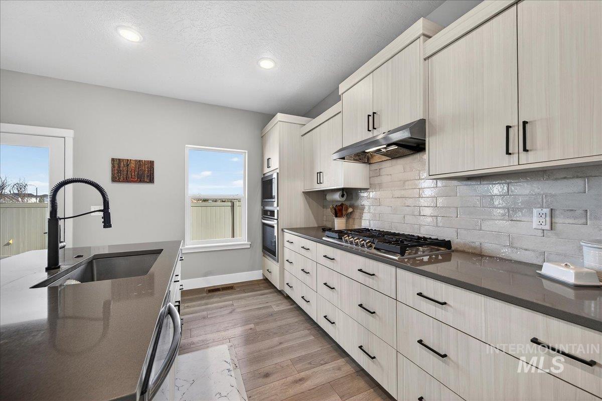 6025 S Catria Pl, Meridian, Idaho 83642, 3 Bedrooms, 2.5 Bathrooms, Residential For Sale, Price $499,900, 98981477