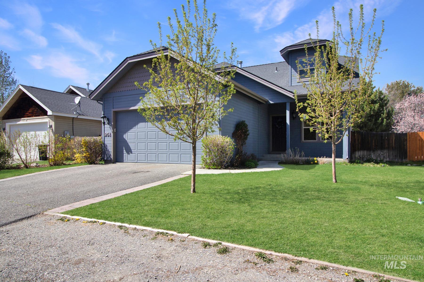 951 Winter Fox Lane, Hailey, Idaho 83333-0000, 3 Bedrooms, 3 Bathrooms, Residential For Sale, Price $725,000,MLS 98981480