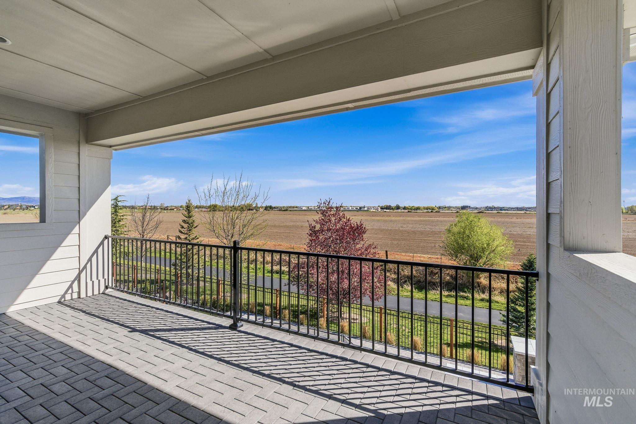 7703 W W Corinthia St, Eagle, Idaho 83616, 5 Bedrooms, 3.5 Bathrooms, Residential For Sale, Price $1,298,000, 98981486