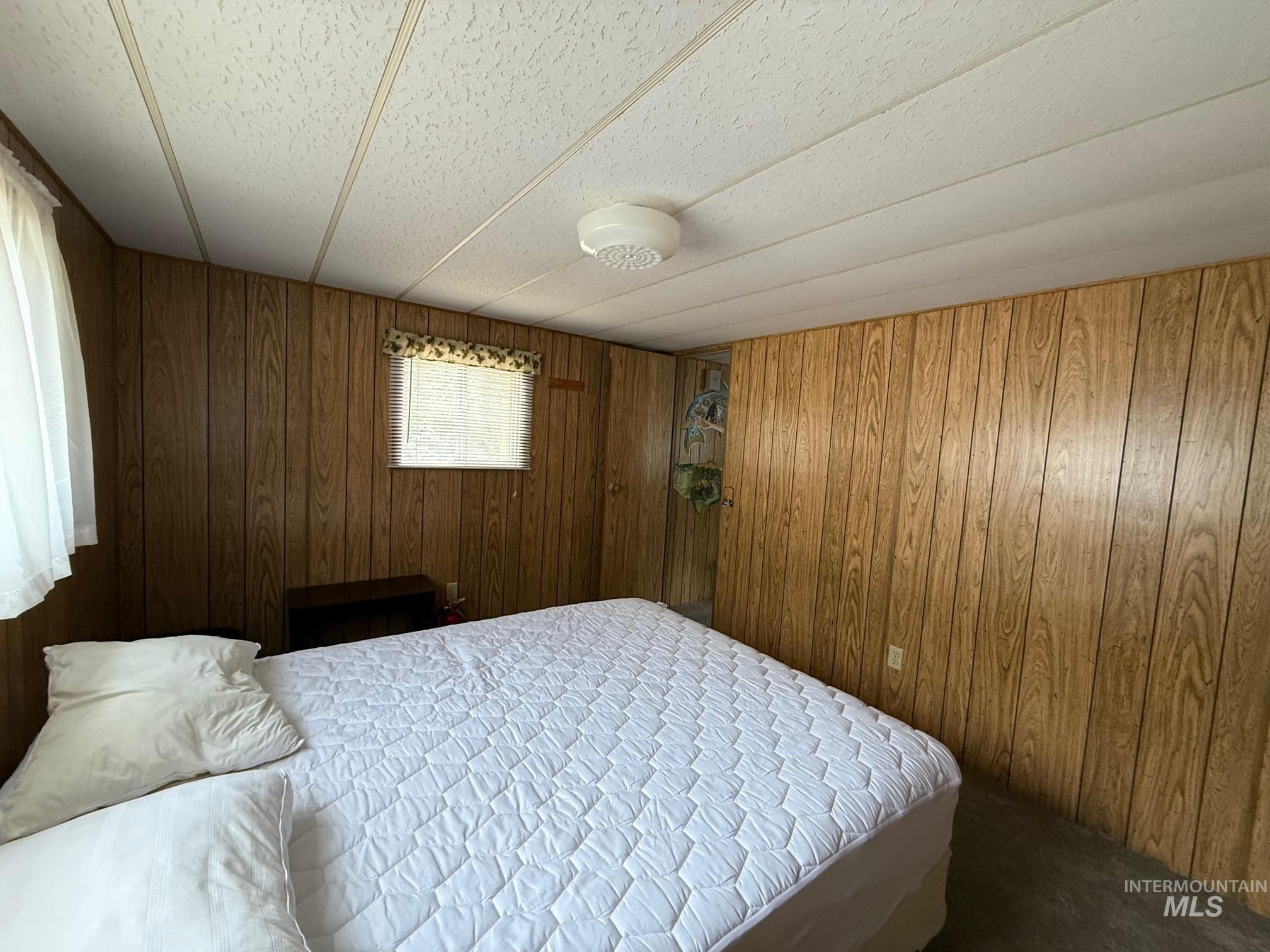 227 McLeod Ln, Donnelly, Idaho 83615, 2 Bedrooms, 1 Bathroom, Residential For Sale, Price $349,000, 98981493