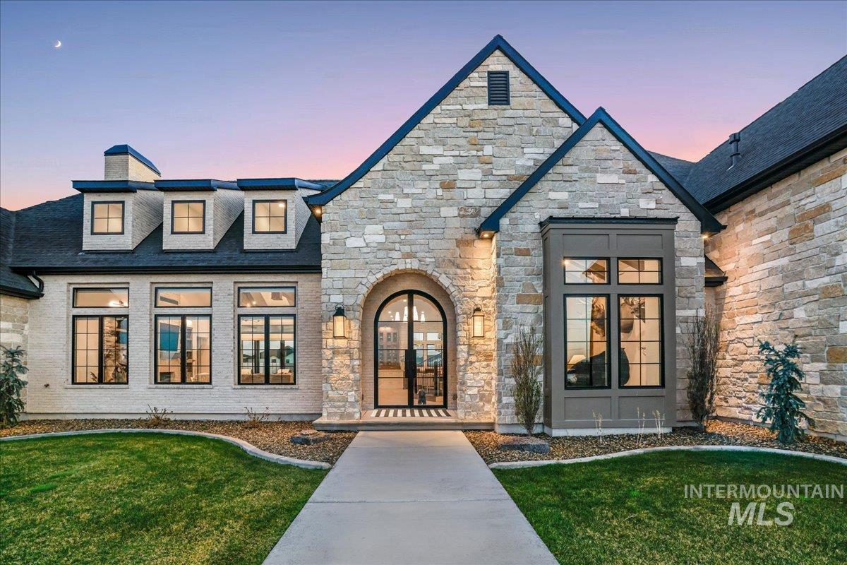 4255 N 2754 E, Twin Falls, Idaho 83301, 4 Bedrooms, 3.5 Bathrooms, Residential For Sale, Price $2,299,000, 98981496