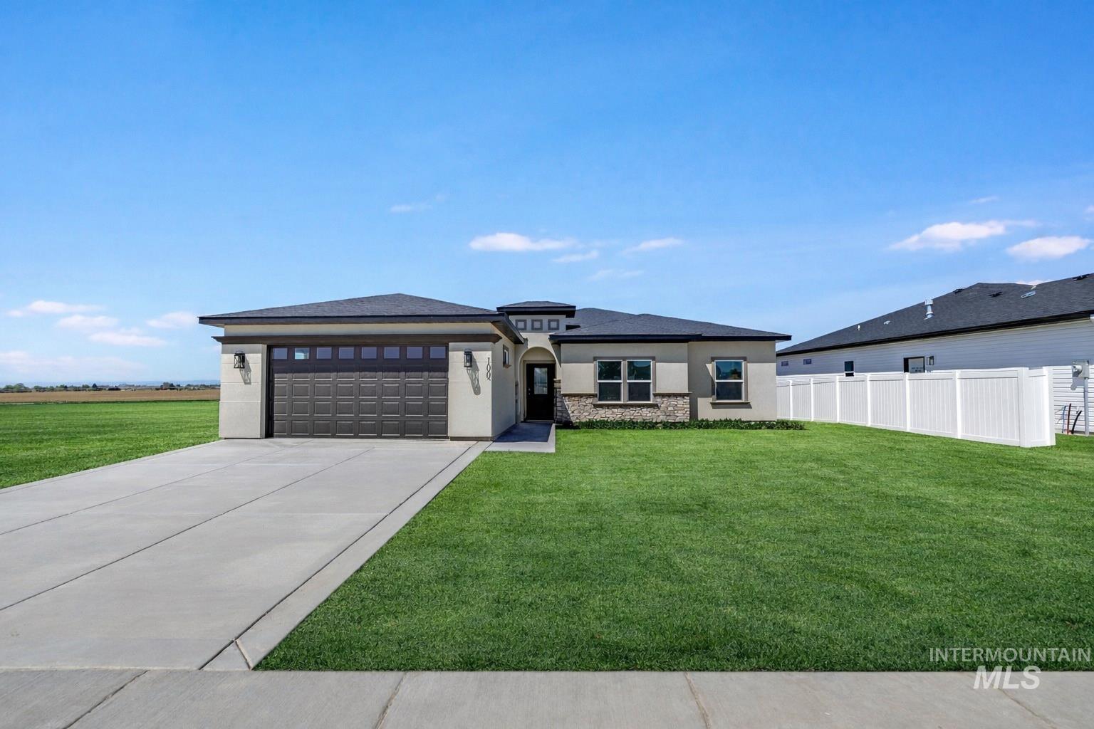 1008 23rd Ave E, Jerome, Idaho 83338, 4 Bedrooms, 2 Bathrooms, Residential For Sale, Price $429,000, 98981498