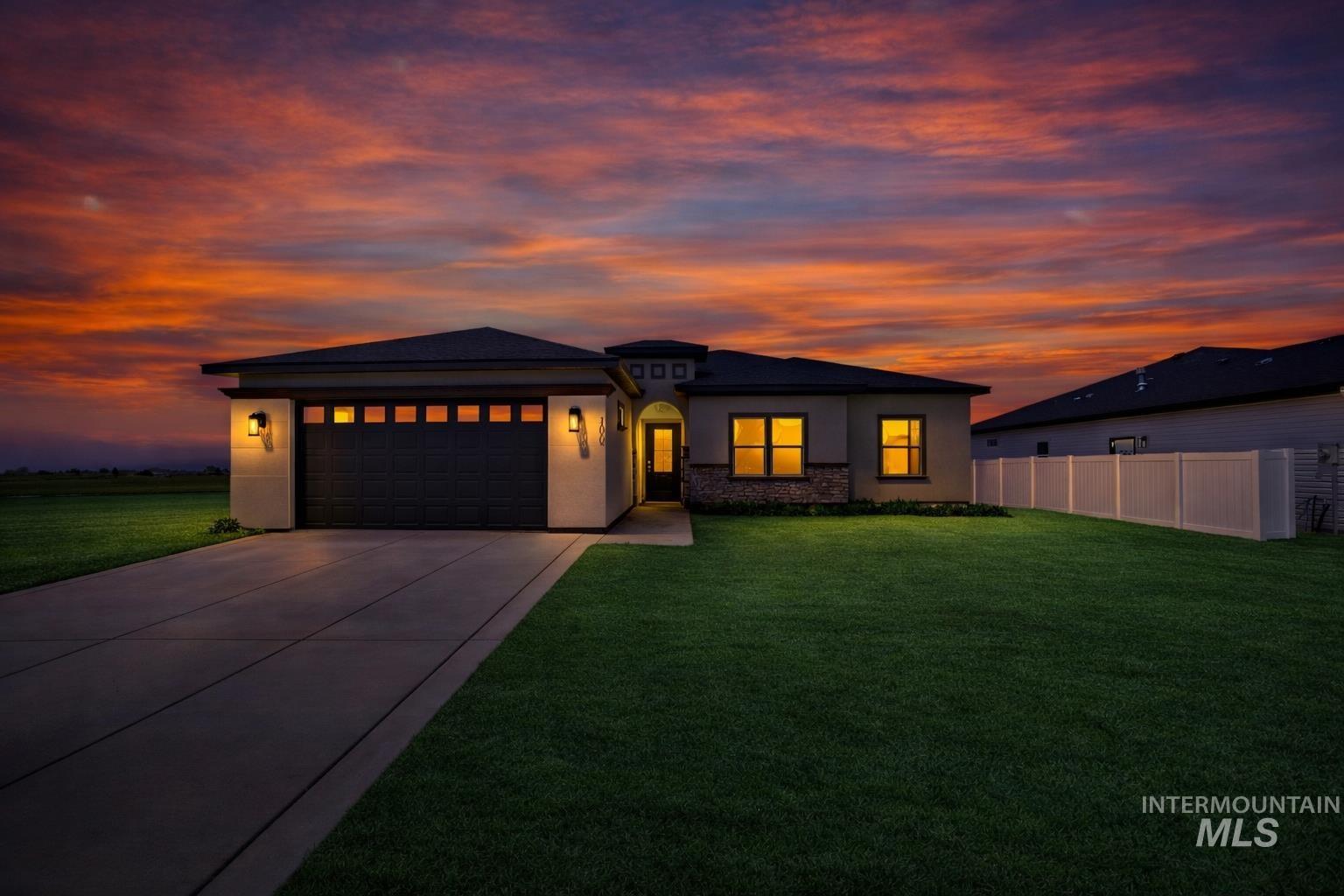 1008 23rd Ave E, Jerome, Idaho 83338, 4 Bedrooms, 2 Bathrooms, Residential For Sale, Price $429,000, 98981498