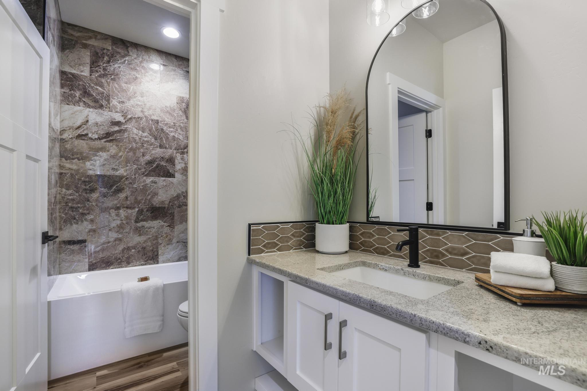 1008 23rd Ave E, Jerome, Idaho 83338, 4 Bedrooms, 2 Bathrooms, Residential For Sale, Price $429,000, 98981498