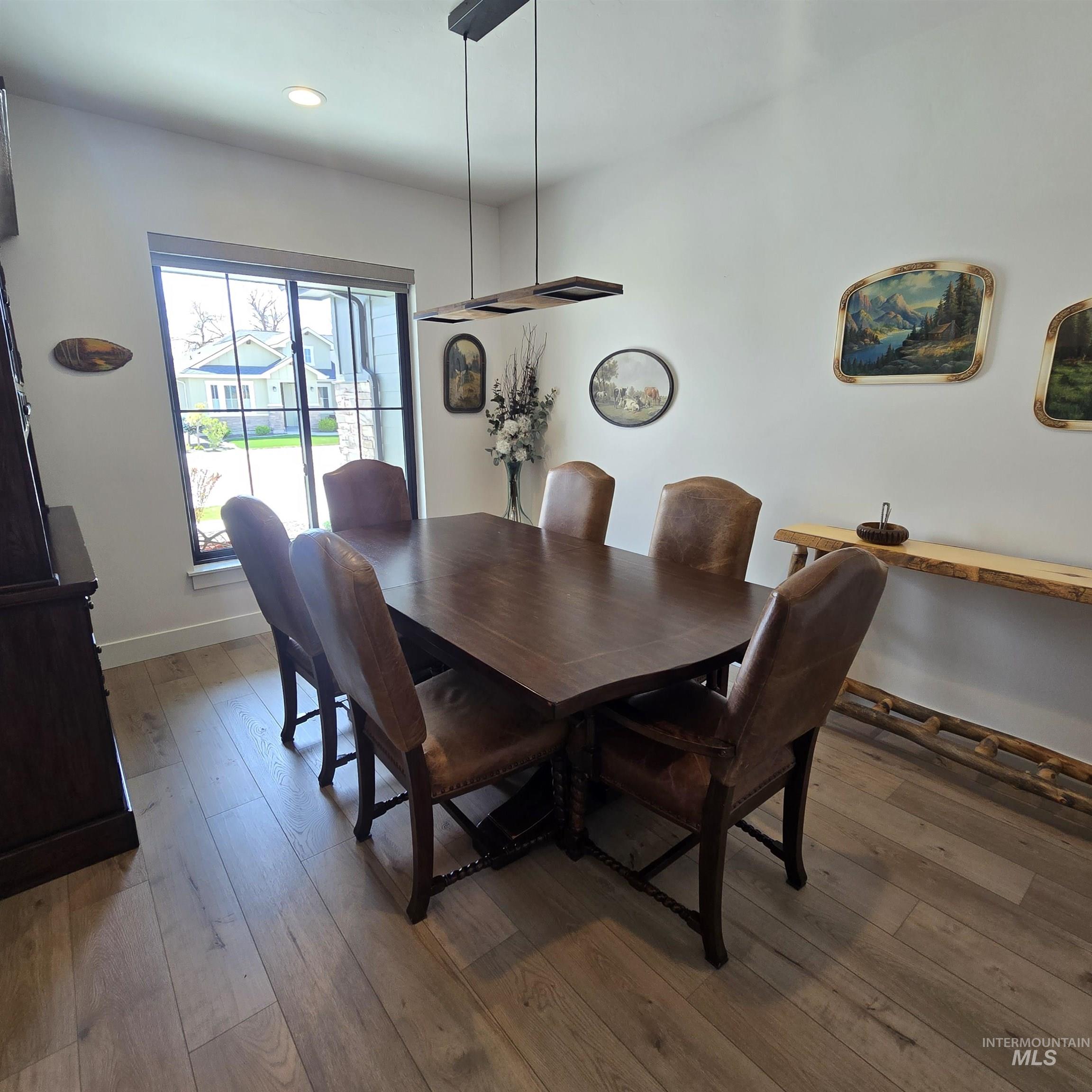2120 E Thea Dr, Kuna, Idaho 83634, 3 Bedrooms, 2.5 Bathrooms, Residential For Sale, Price $835,000, 98981531