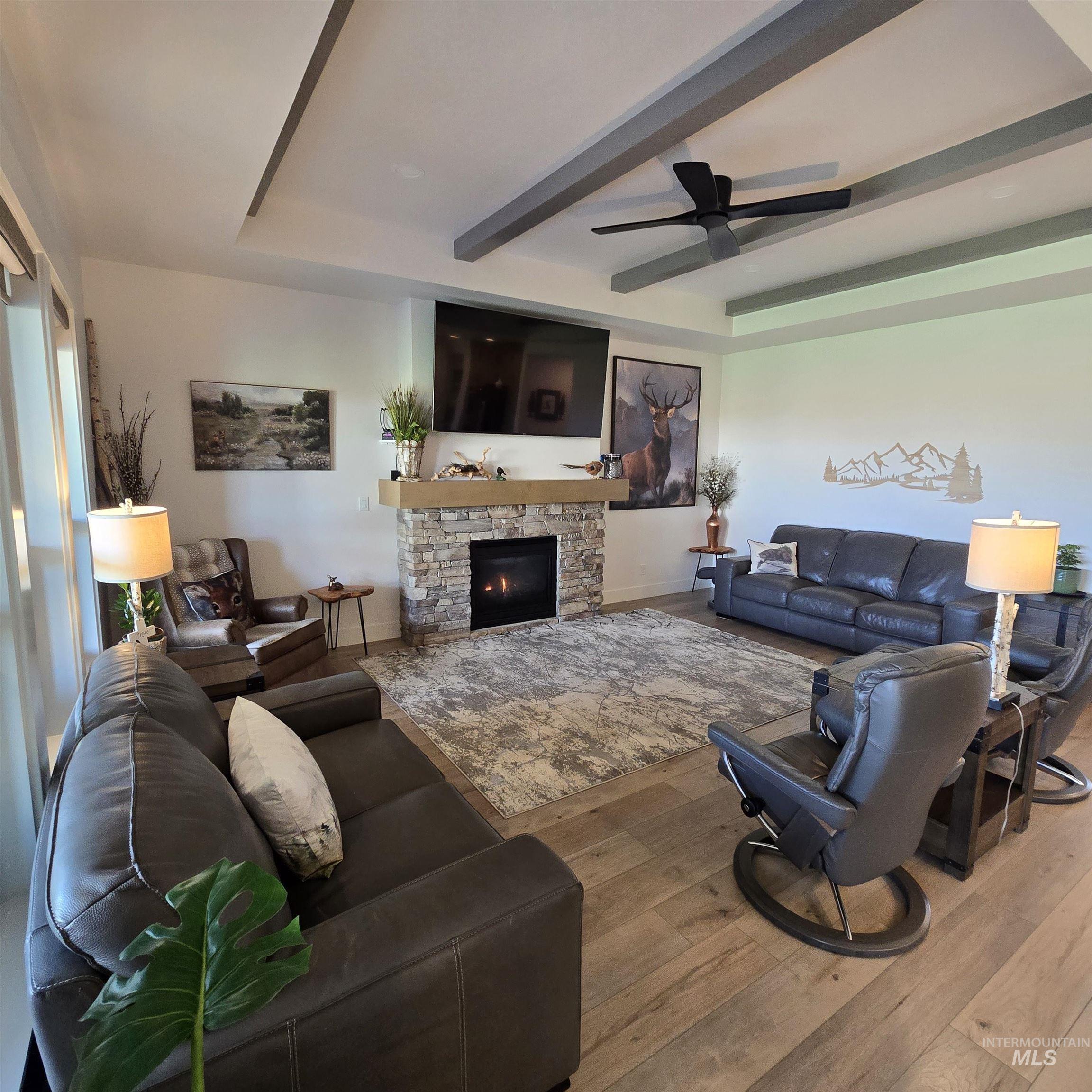 2120 E Thea Dr, Kuna, Idaho 83634, 3 Bedrooms, 2.5 Bathrooms, Residential For Sale, Price $835,000, 98981531