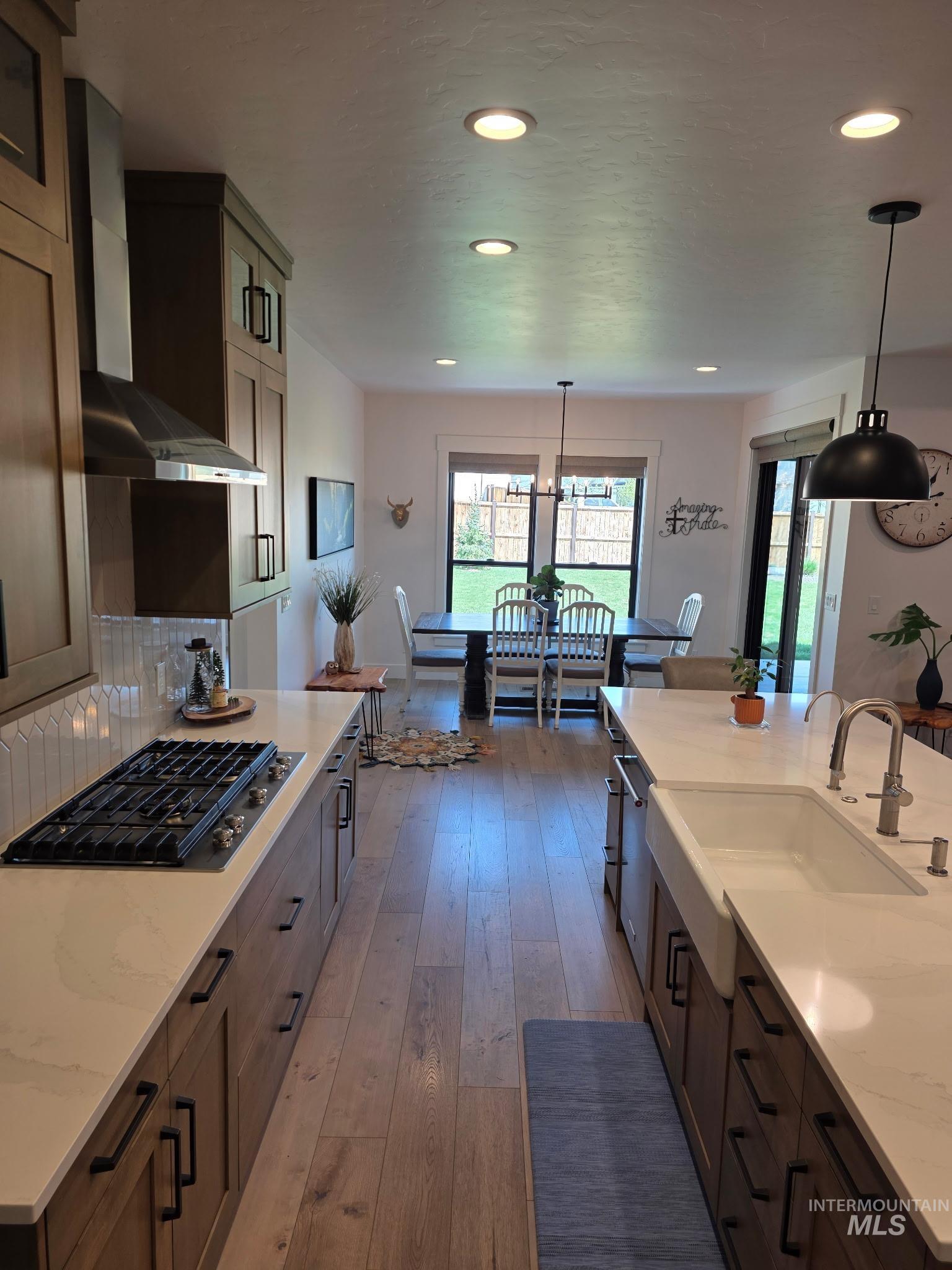 2120 E Thea Dr, Kuna, Idaho 83634, 3 Bedrooms, 2.5 Bathrooms, Residential For Sale, Price $835,000, 98981531