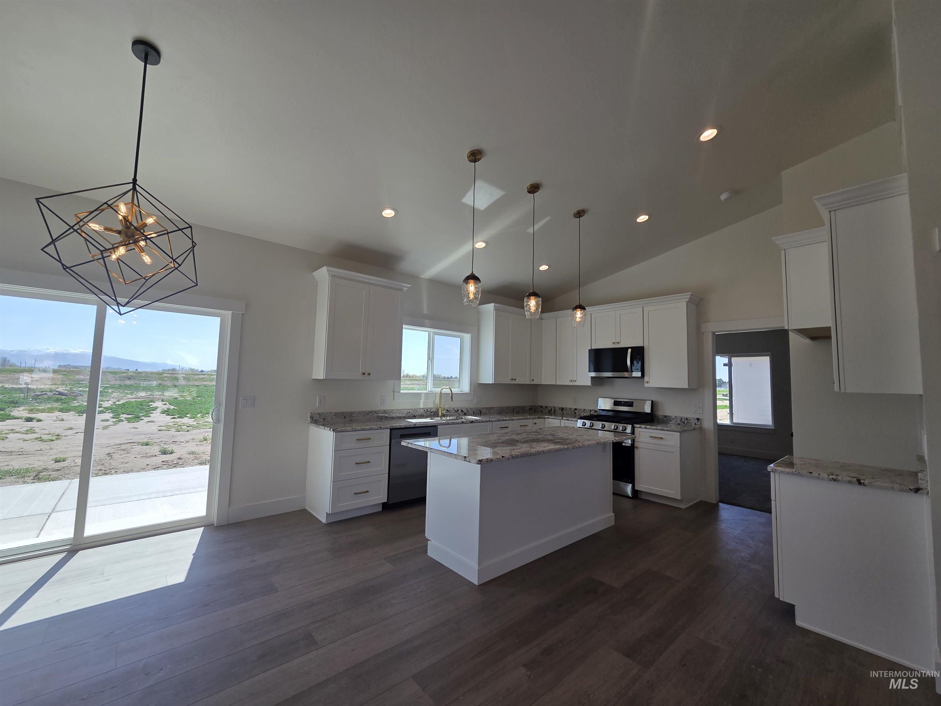 1503 Belle Drive, Rupert, Idaho 83350, 4 Bedrooms, 2 Bathrooms, Residential For Sale, Price $359,499, 98981548