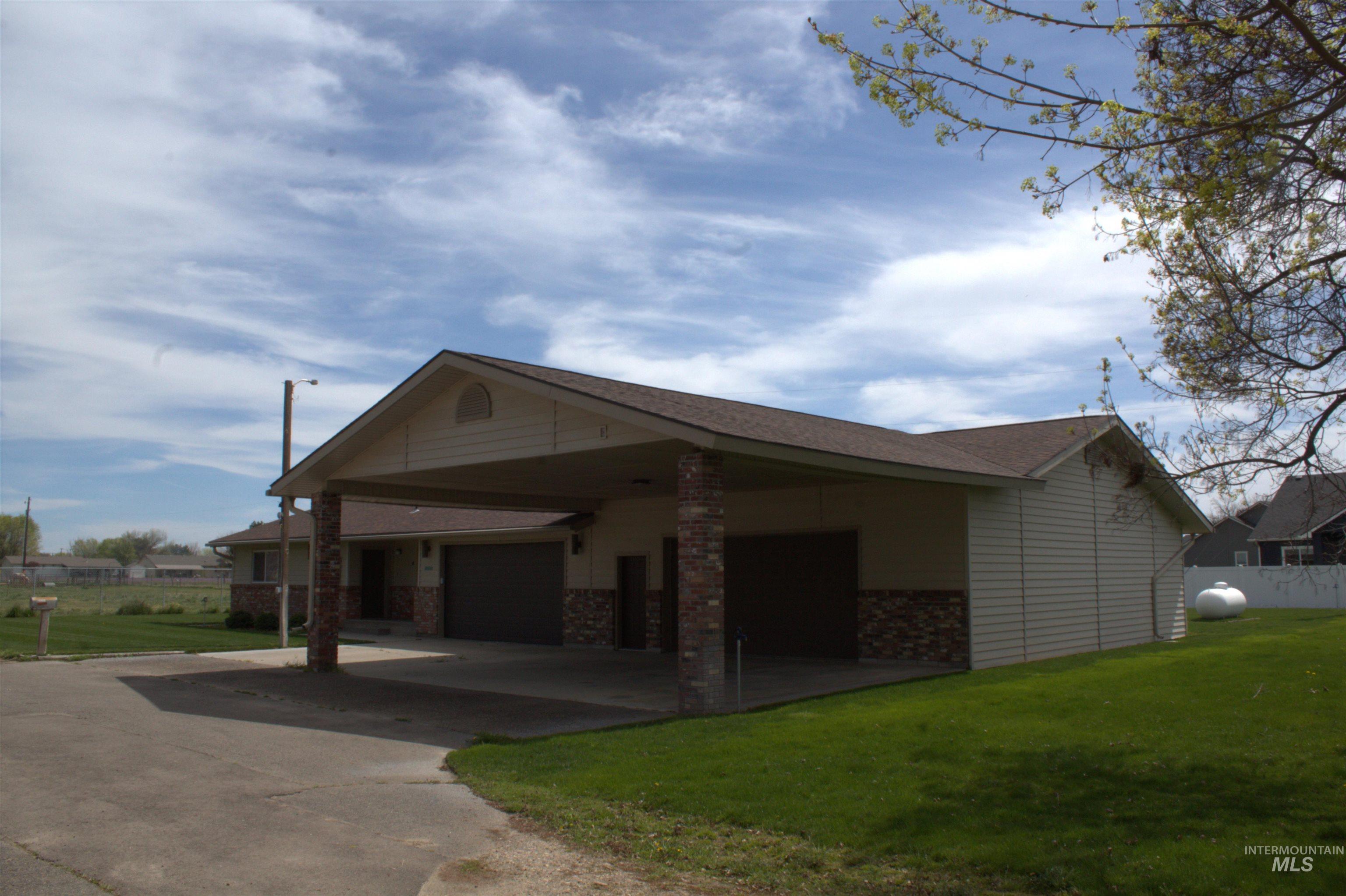 1583 NW 26 St, Fruitland, Idaho 83619, 3 Bedrooms, 2 Bathrooms, Residential For Sale, Price $475,000, 98981561