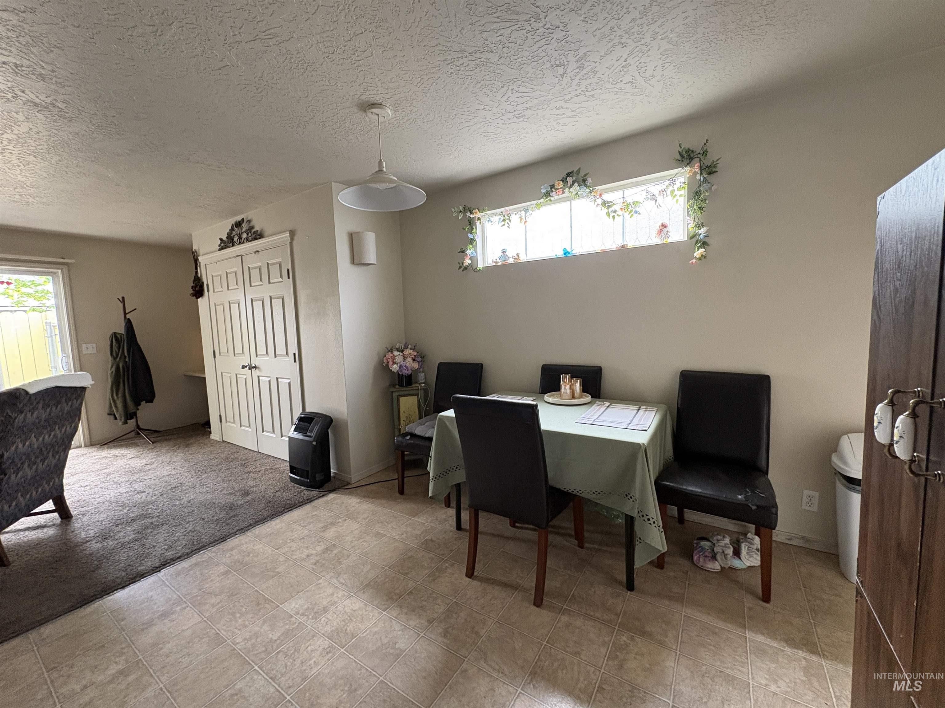 119-125 E King St, Meridian, Idaho 83642, 2 Bedrooms, 2 Bathrooms, Residential Income For Sale, Price $995,000,MLS 98981568