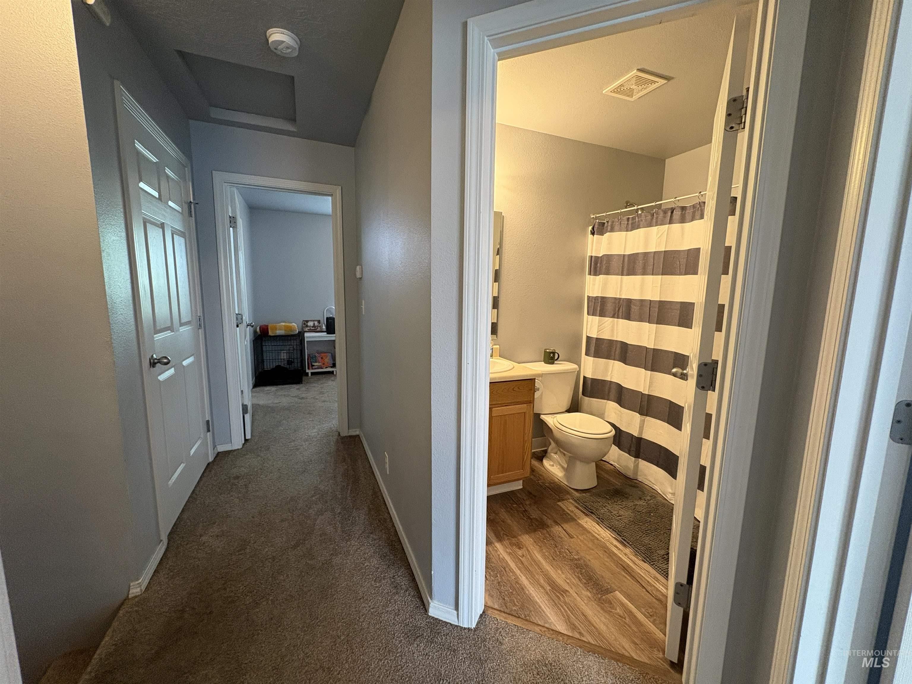 119-125 E King St, Meridian, Idaho 83642, 2 Bedrooms, 2 Bathrooms, Residential Income For Sale, Price $995,000,MLS 98981568