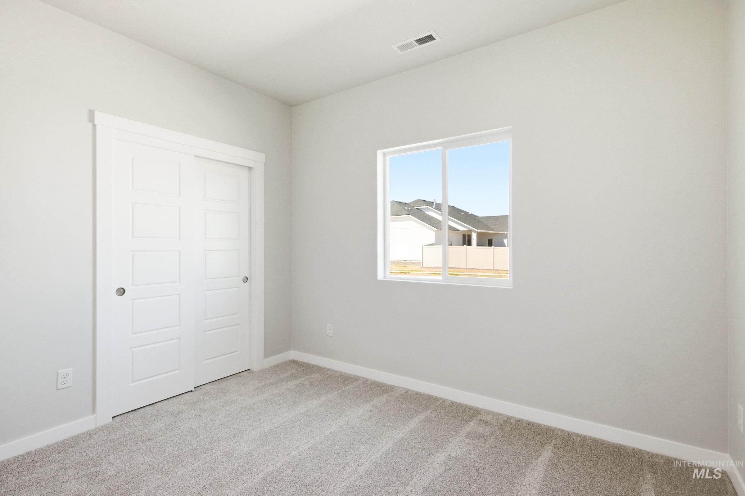 17734 N Hugh Glass Way, Nampa, Idaho 83687, 4 Bedrooms, 2 Bathrooms, Residential For Sale, Price $559,990, 98981585