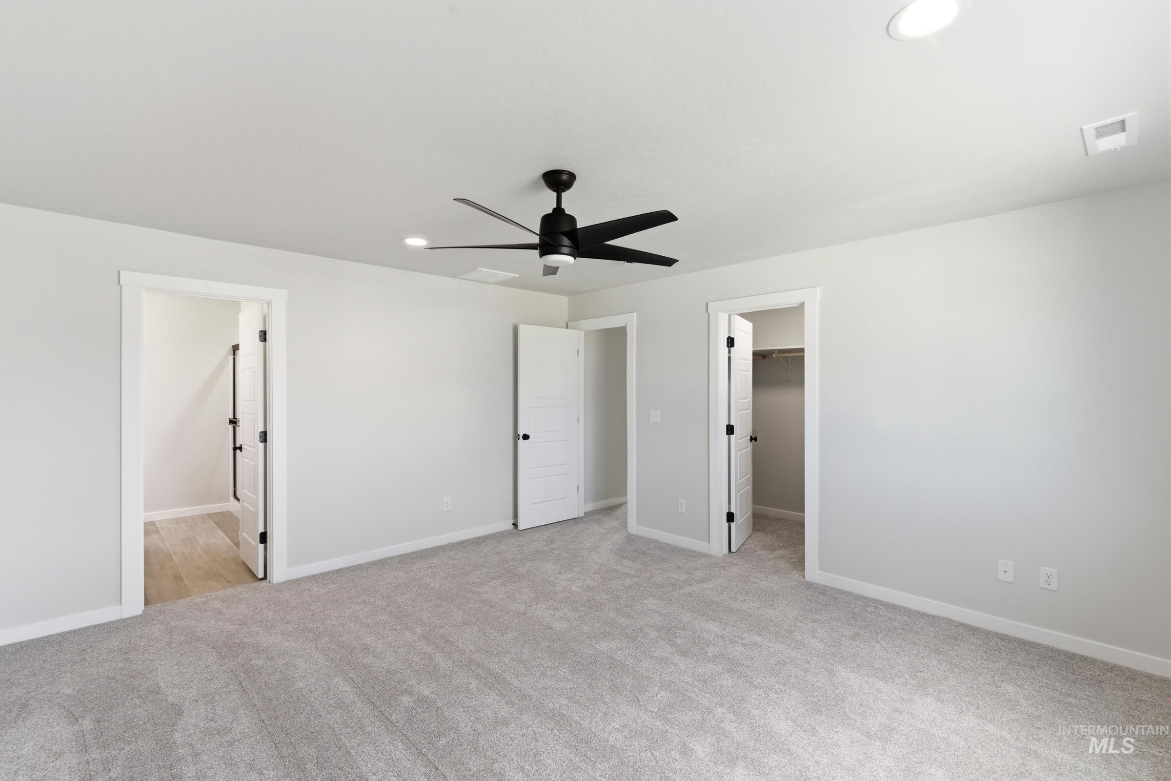 2138 S Border Way, Meridian, Idaho 83642, 3 Bedrooms, 2.5 Bathrooms, Residential For Sale, Price $478,990, 98981611