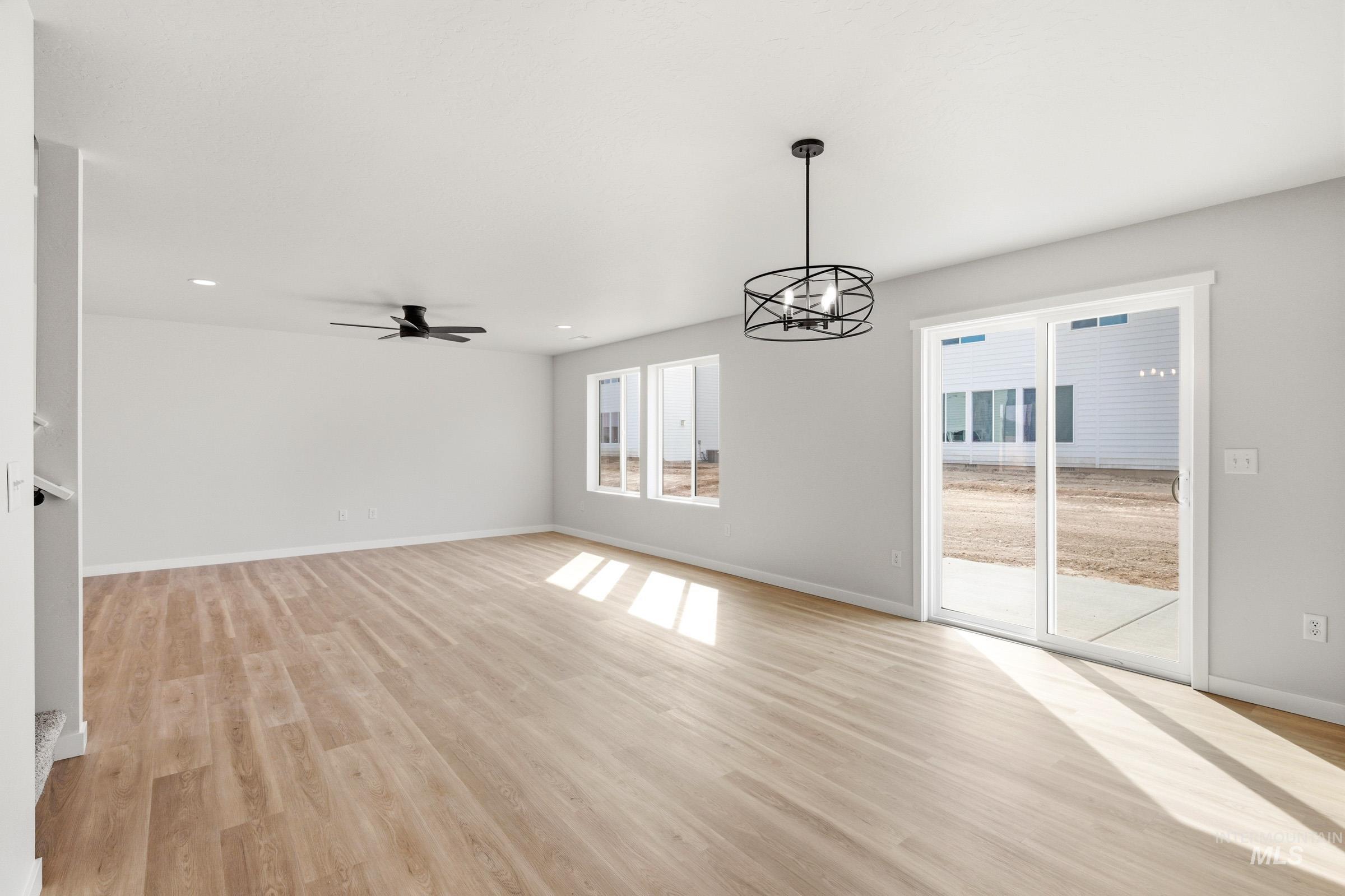 13697 Inman Ct, Caldwell, Idaho 83607, 4 Bedrooms, 2.5 Bathrooms, Residential For Sale, Price $459,990, 98981614