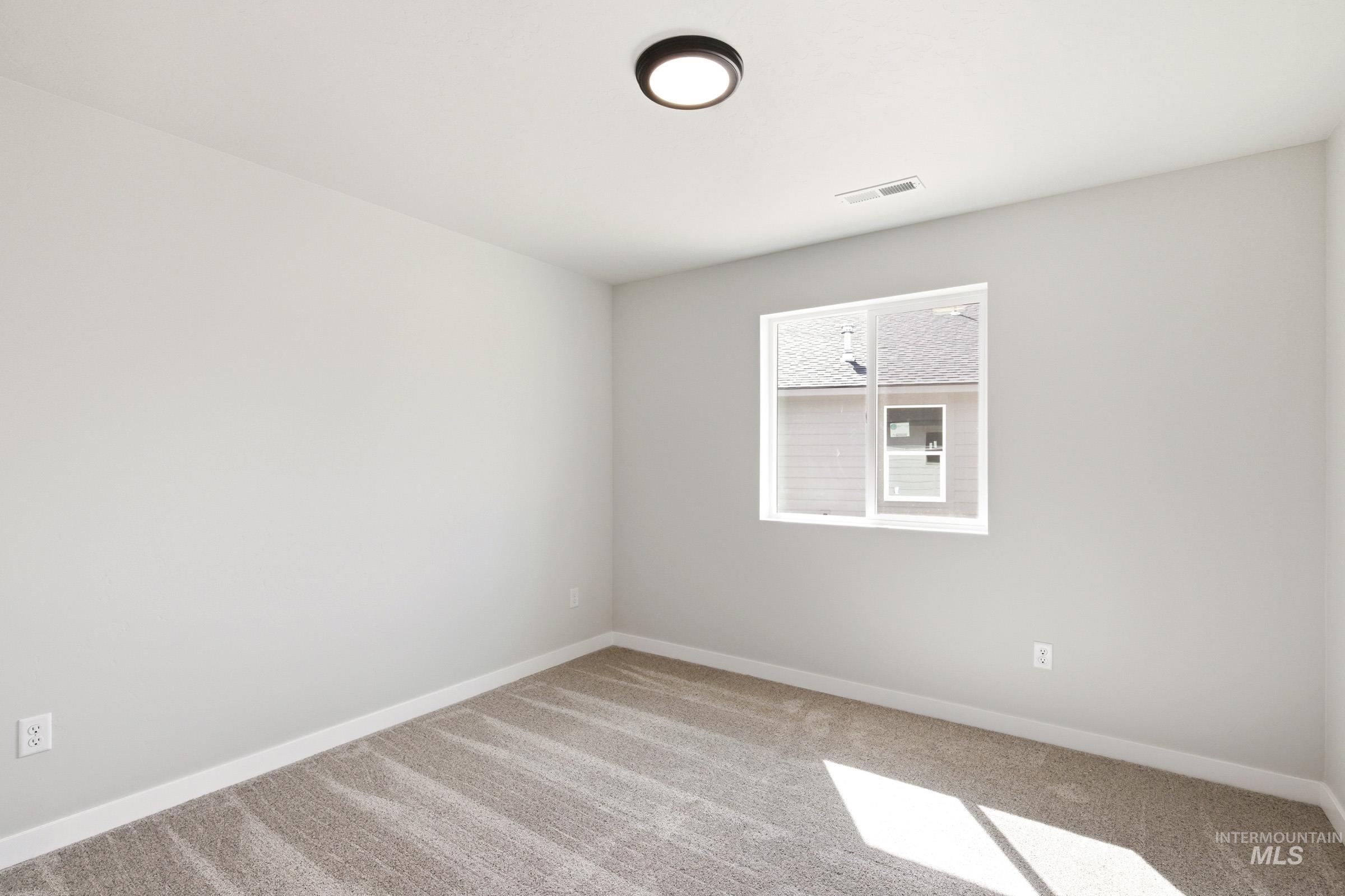 13734 Redway Ct, Caldwell, Idaho 83607, 4 Bedrooms, 2 Bathrooms, Residential For Sale, Price $439,990, 98981616