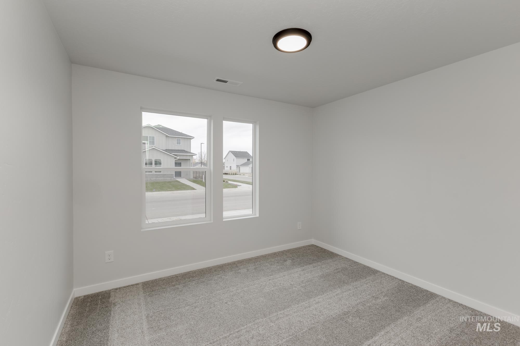 15290 Queensbury Ave, Nampa, Idaho 83686, 4 Bedrooms, 2 Bathrooms, Residential For Sale, Price $433,990, 98981622