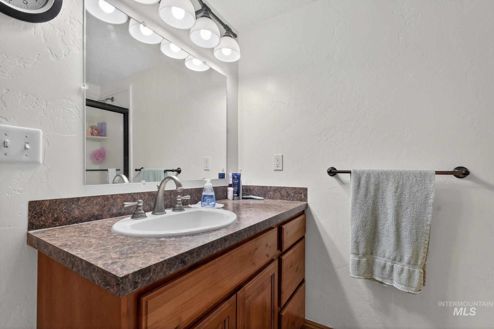 49 S 4th W, Preston, Idaho 82363, 3 Bedrooms, 1 Bathroom, Residential For Sale, Price $390,000, 98981625