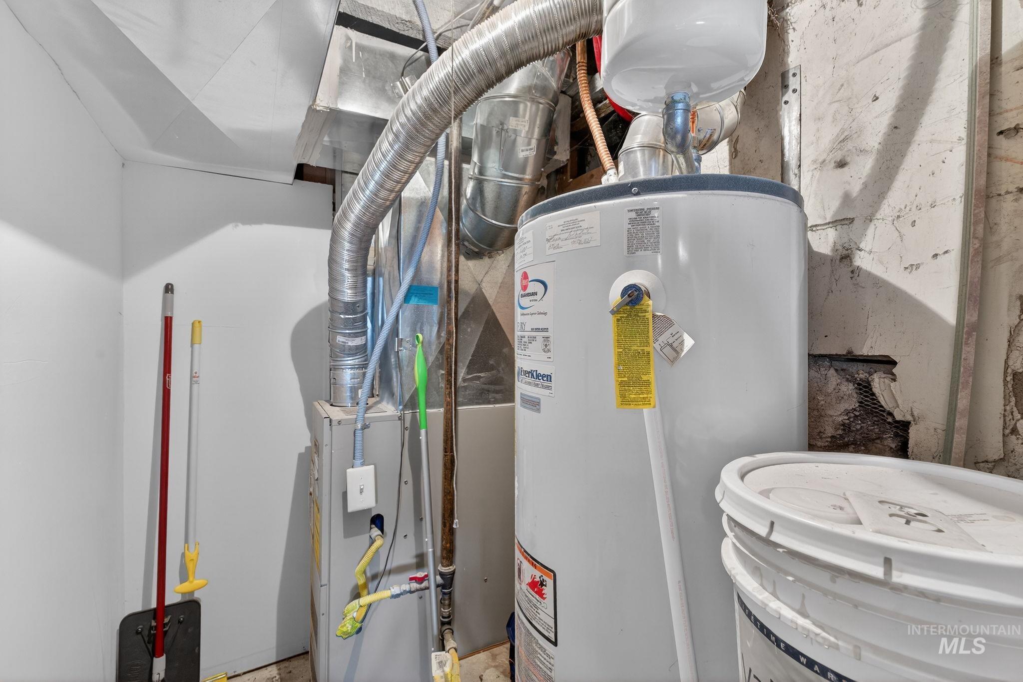 49 S 4th W, Preston, Idaho 82363, 3 Bedrooms, 1 Bathroom, Residential For Sale, Price $390,000, 98981625