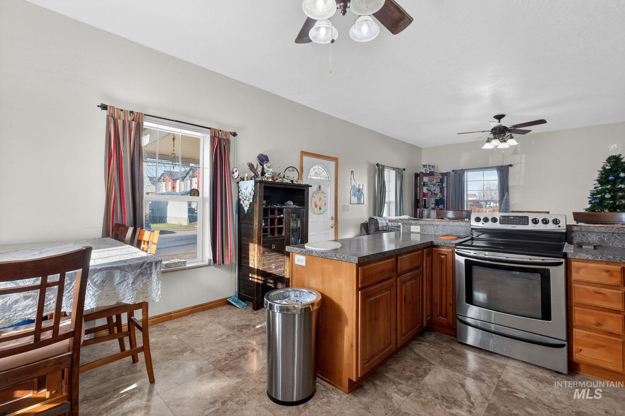 49 S 4th W, Preston, Idaho 82363, 3 Bedrooms, 1 Bathroom, Residential For Sale, Price $390,000, 98981625