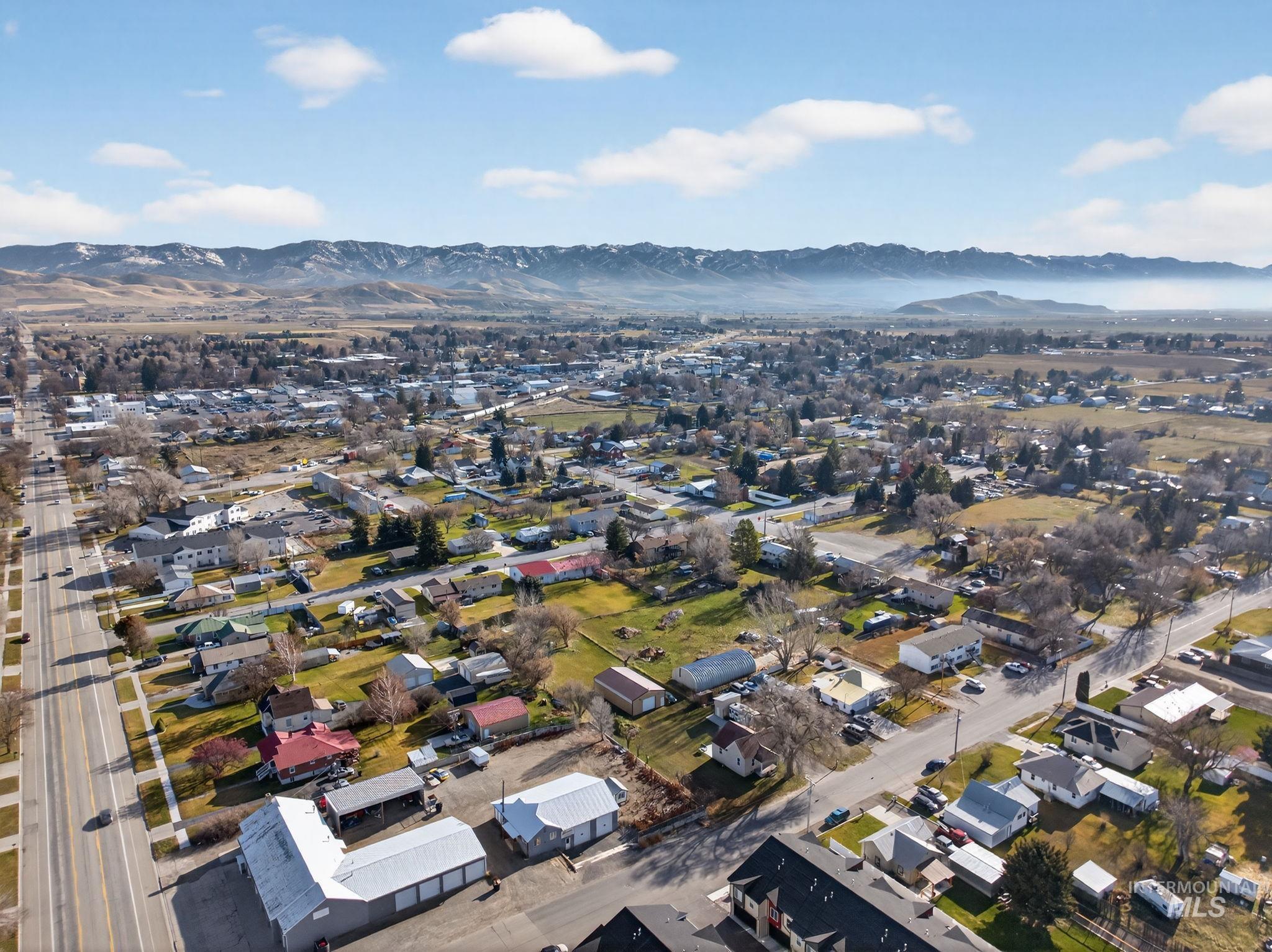 49 S 4th W, Preston, Idaho 82363, 3 Bedrooms, 1 Bathroom, Residential For Sale, Price $390,000, 98981625