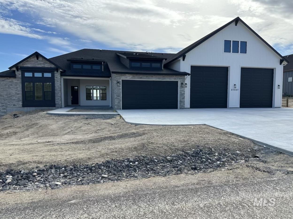 27447 Iron Horse, Caldwell, Idaho 83607, 4 Bedrooms, 3.5 Bathrooms, Residential For Sale, Price $1,239,900, 98981626