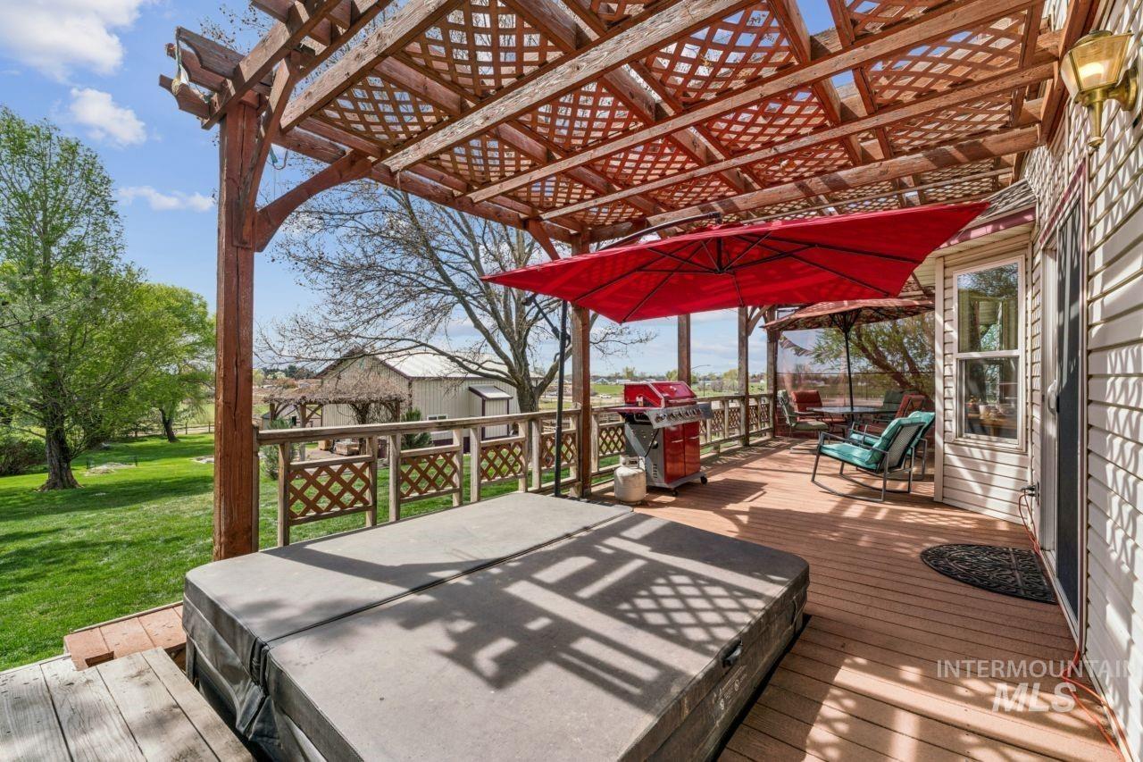 4725 E Victory Road, Nampa, Idaho 83687, 4 Bedrooms, 3 Bathrooms, Residential For Sale, Price $629,900, 98981641