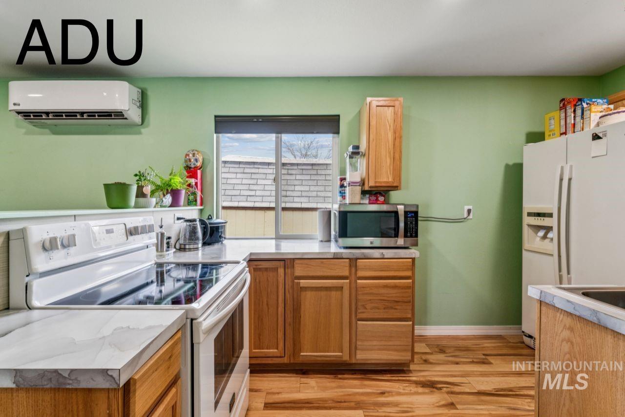 4725 E Victory Road, Nampa, Idaho 83687, 4 Bedrooms, 3 Bathrooms, Residential For Sale, Price $629,900, 98981641